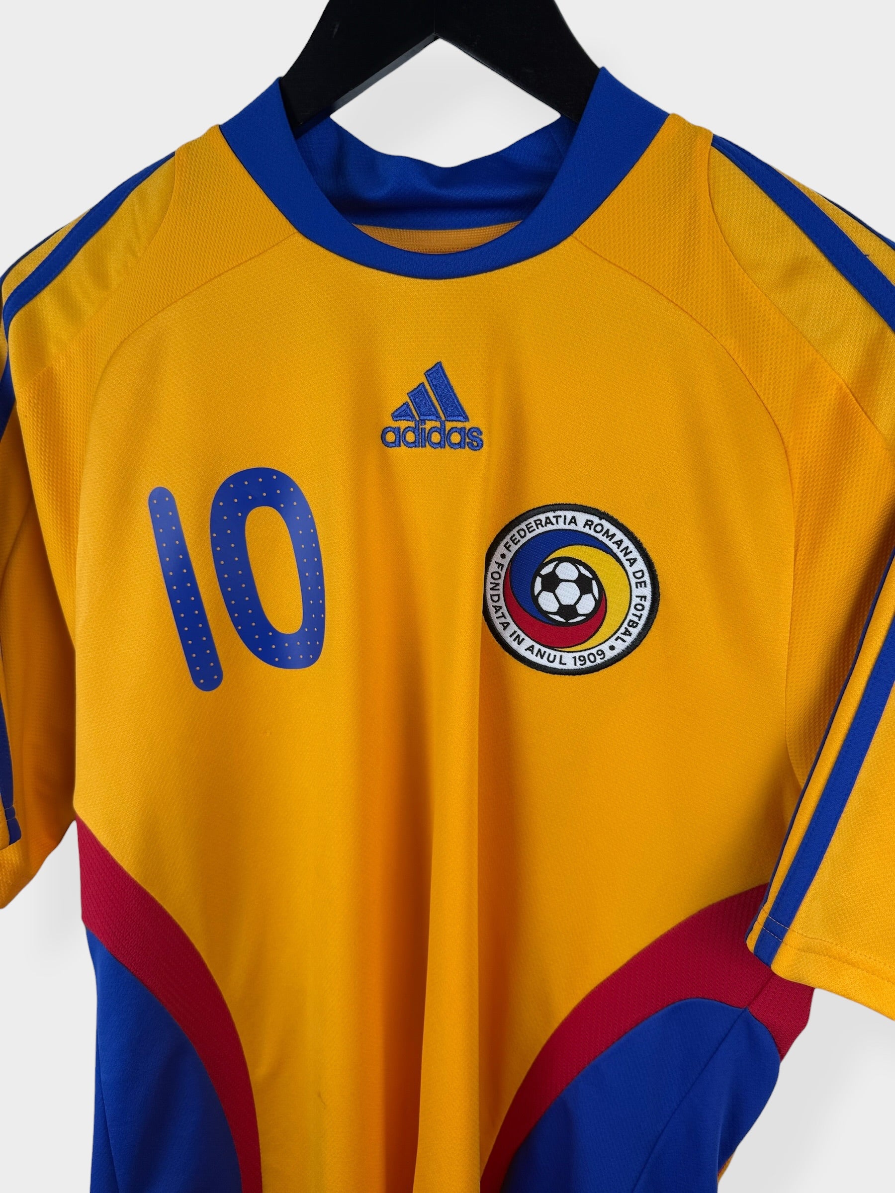 2008-09 ROMANIA HOME SHIRT MUTU #10 M