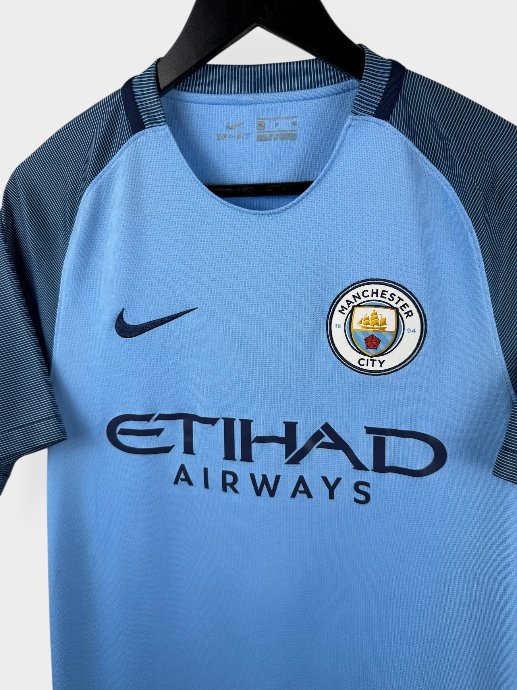 2016-17 MANCHESTER CITY HOME SHIRT S - Authentic Football Club