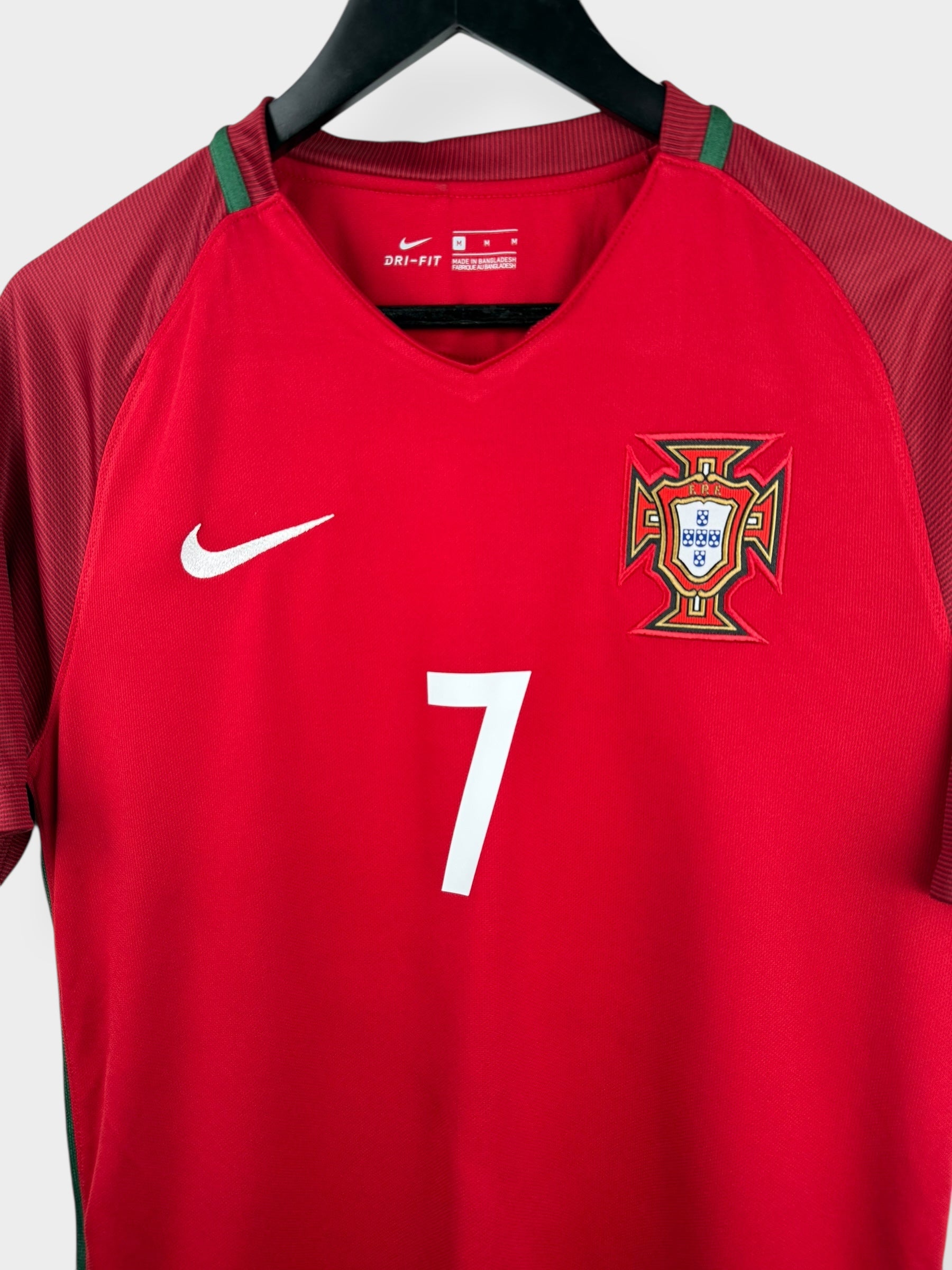 2016-17 PORTUGAL HOME SHIRT RONALDO #7 M