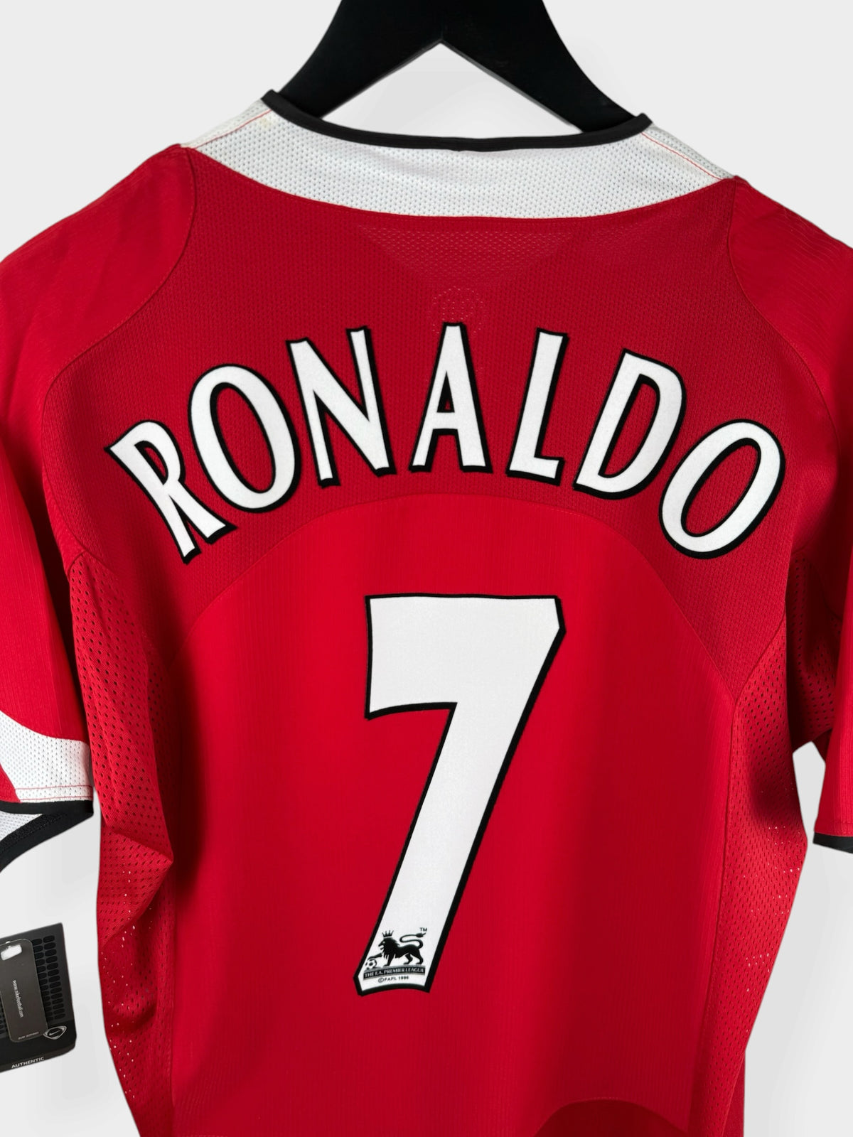 2004-06 MANCHESTER UNITED HOME SHIRT RONALDO #7 M - Authentic Football Club
