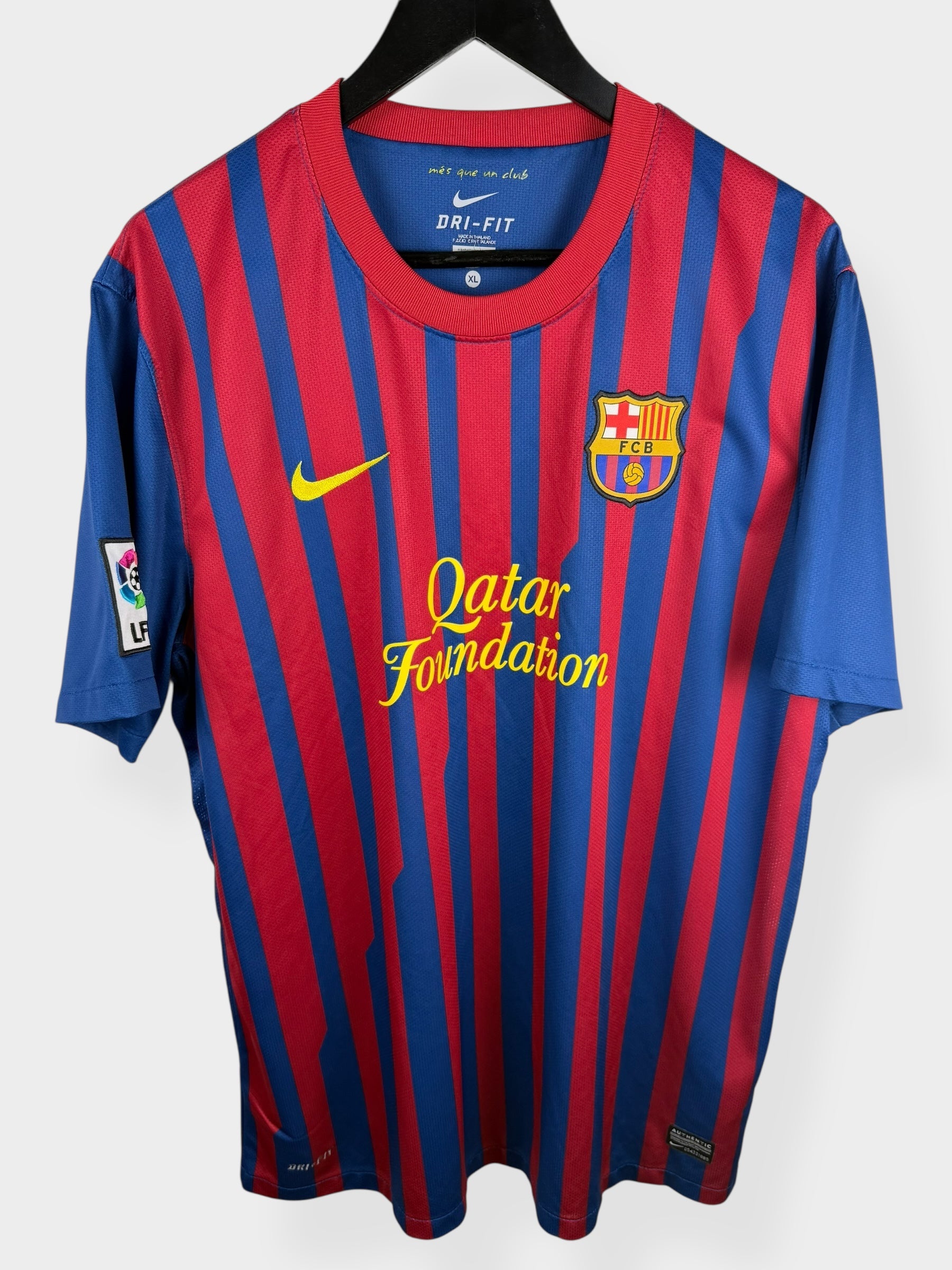 2011-12 BARCELONA HOME SHIRT XAVI #6 XL
