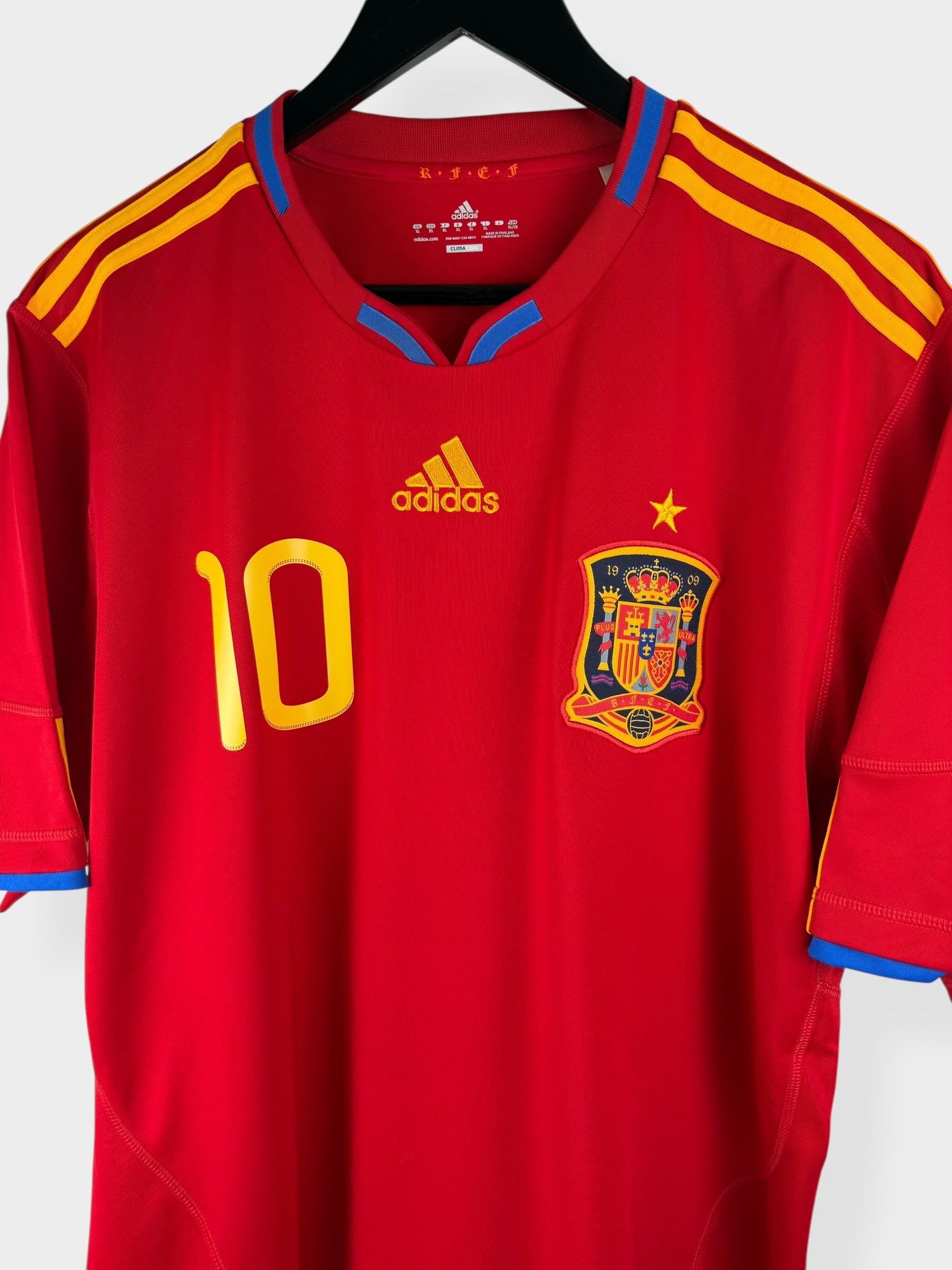 2009-10 SPANJE THUISSHIRT FABREGAS #10 XL