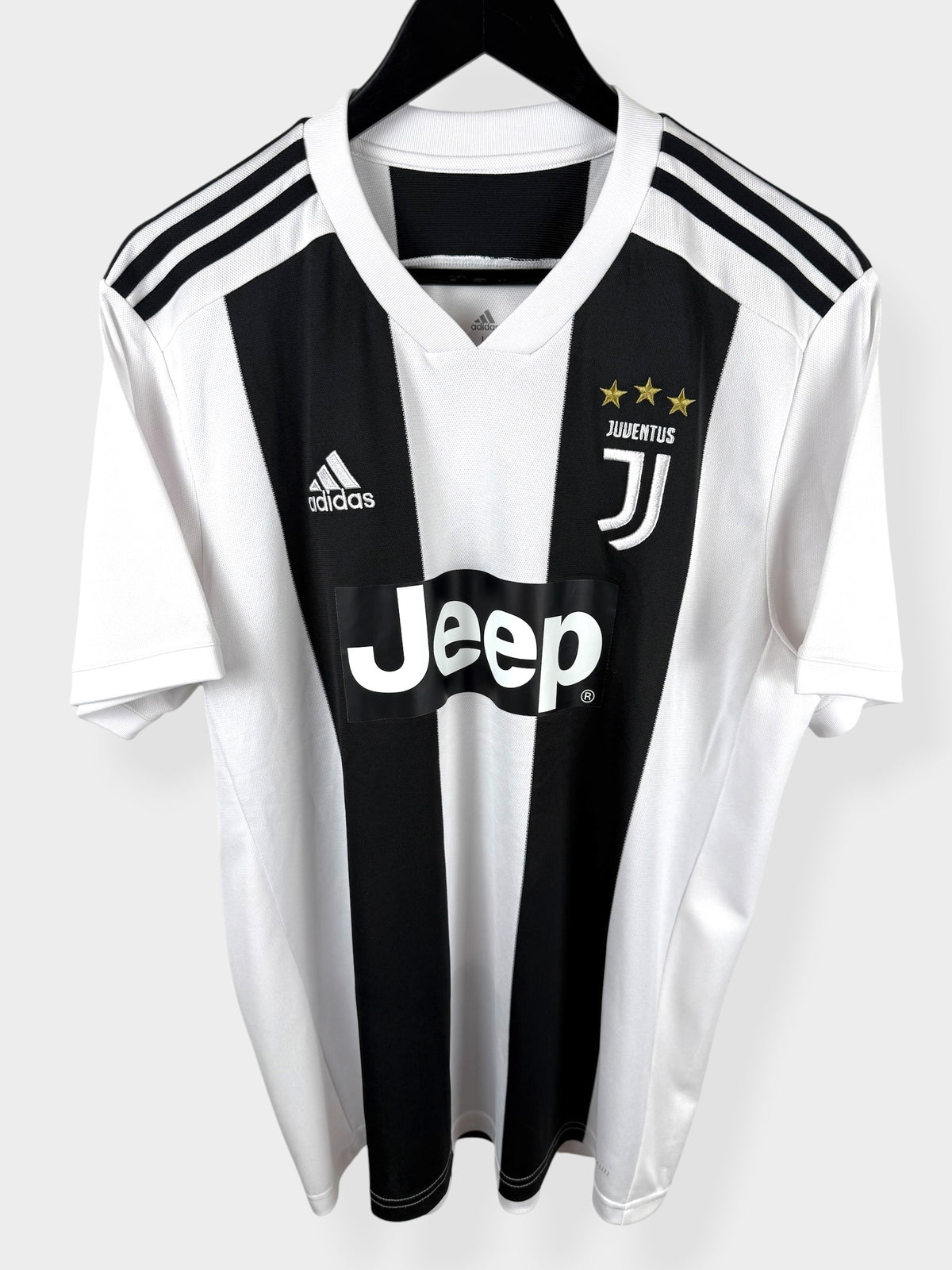 2018-19 JUVENTUS HOME SHIRT RONALDO #7 L