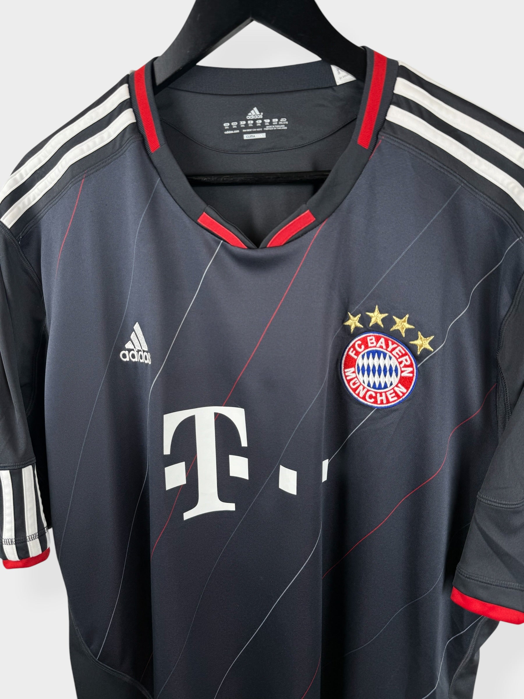 2010-11 BAYERN MÜNCHEN DRITTES TRIKOT XXL