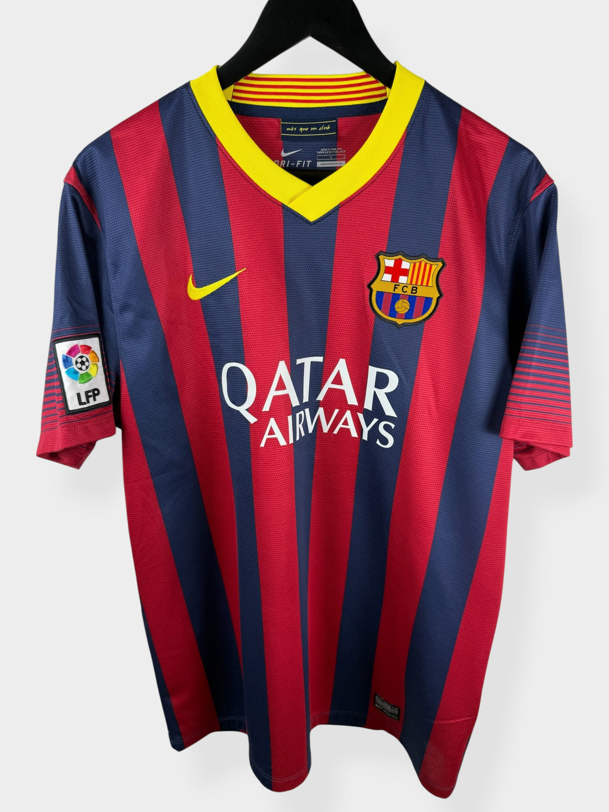 2013-14 BARCELONA HOME SHIRT NEYMAR JR. #11 L