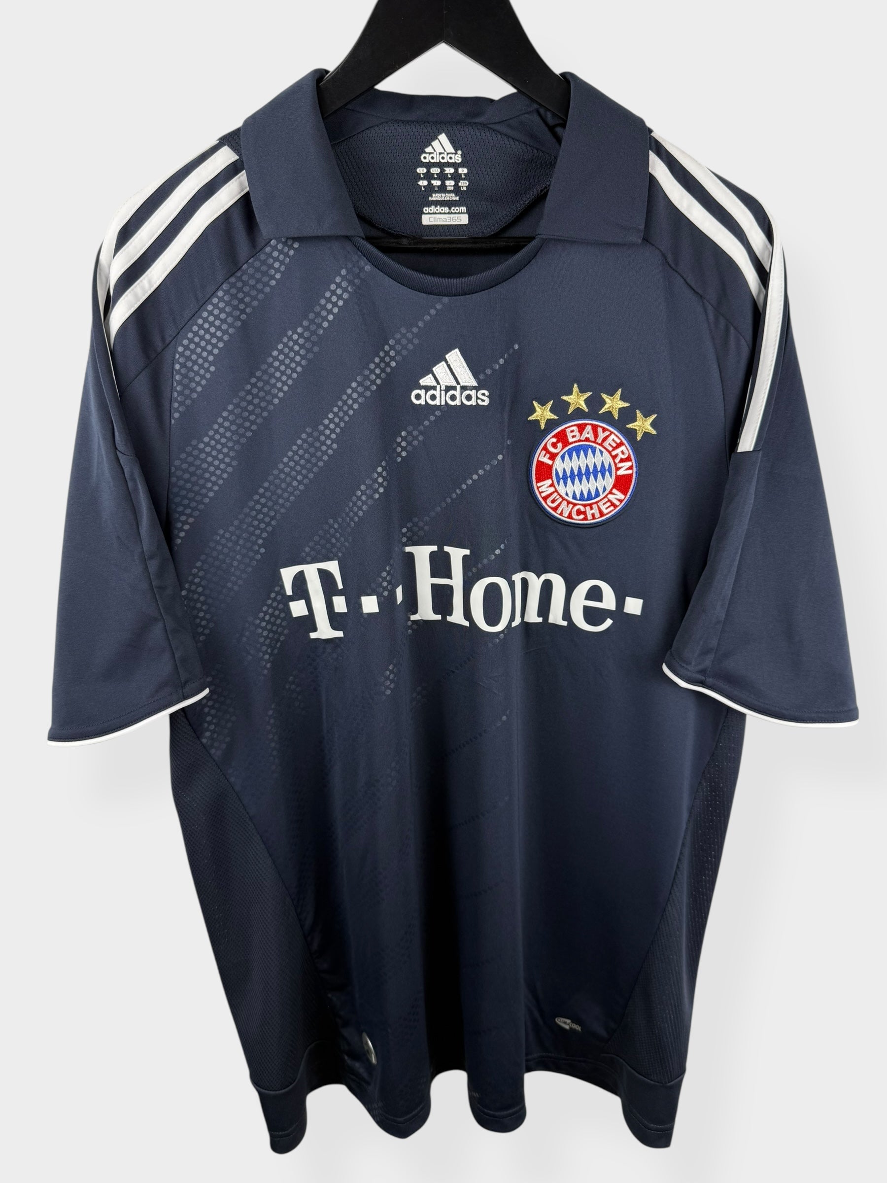 2008-09 BAYERN MUNICH AWAY SHIRT KLOSE #18 L - Authentic Football Club