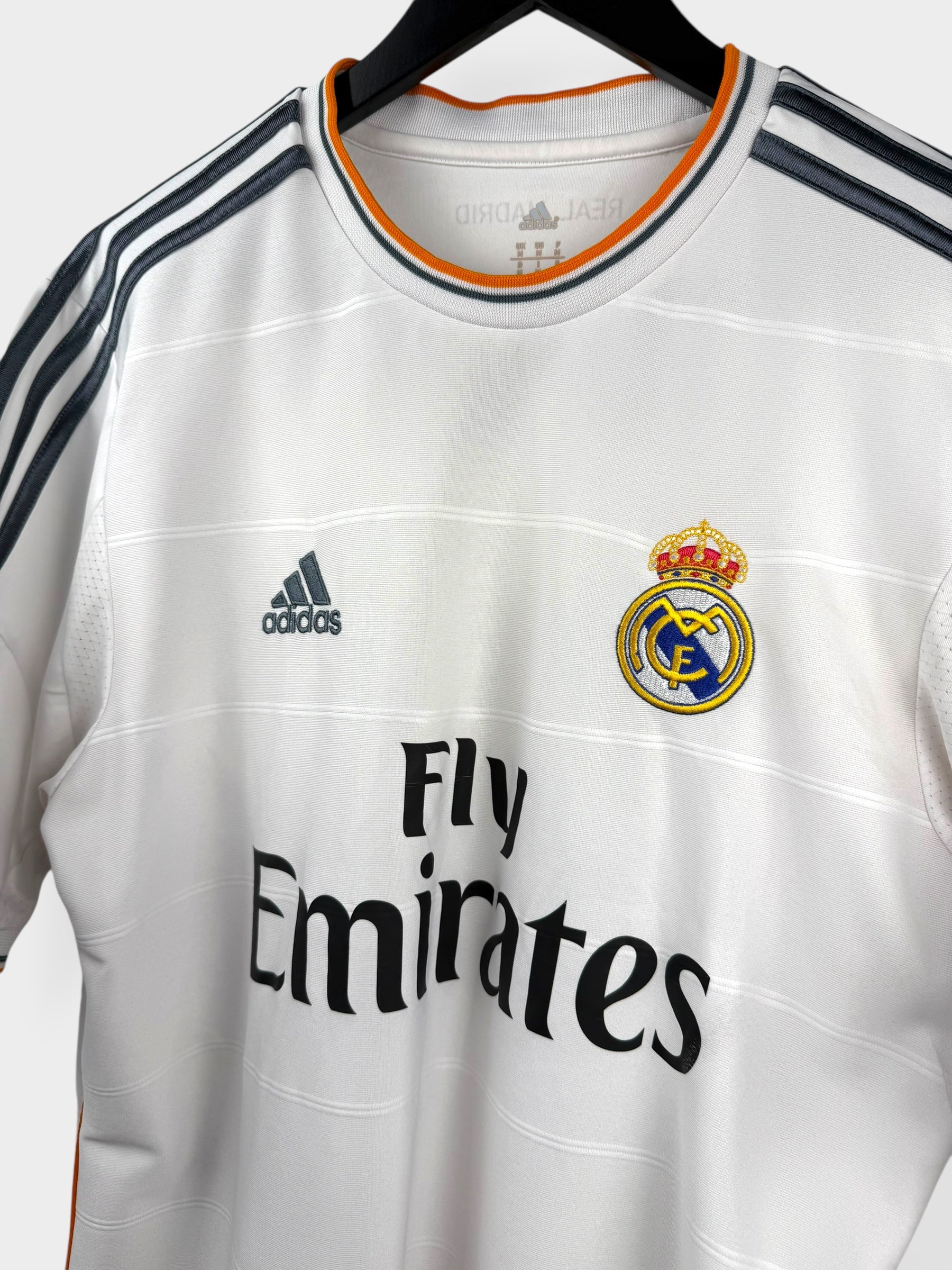 2013-14 REAL MADRID THUISSHIRT BALE #11 M