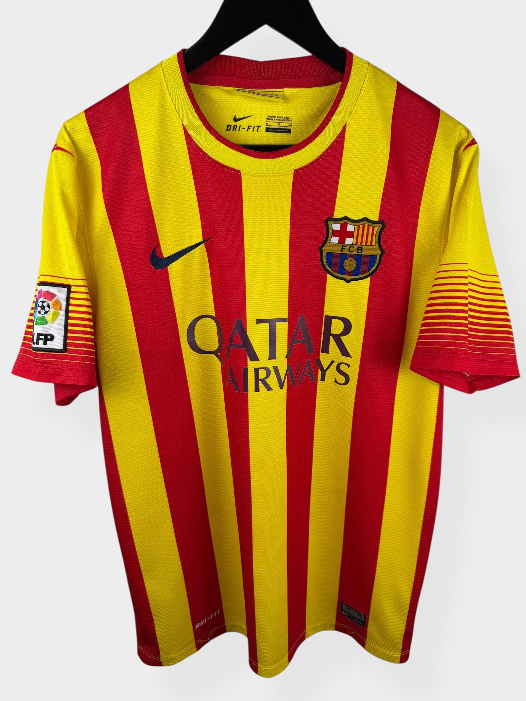 2013-14 BARCELONA AWAY SHIRT INIESTA #8 M - Authentic Football Club