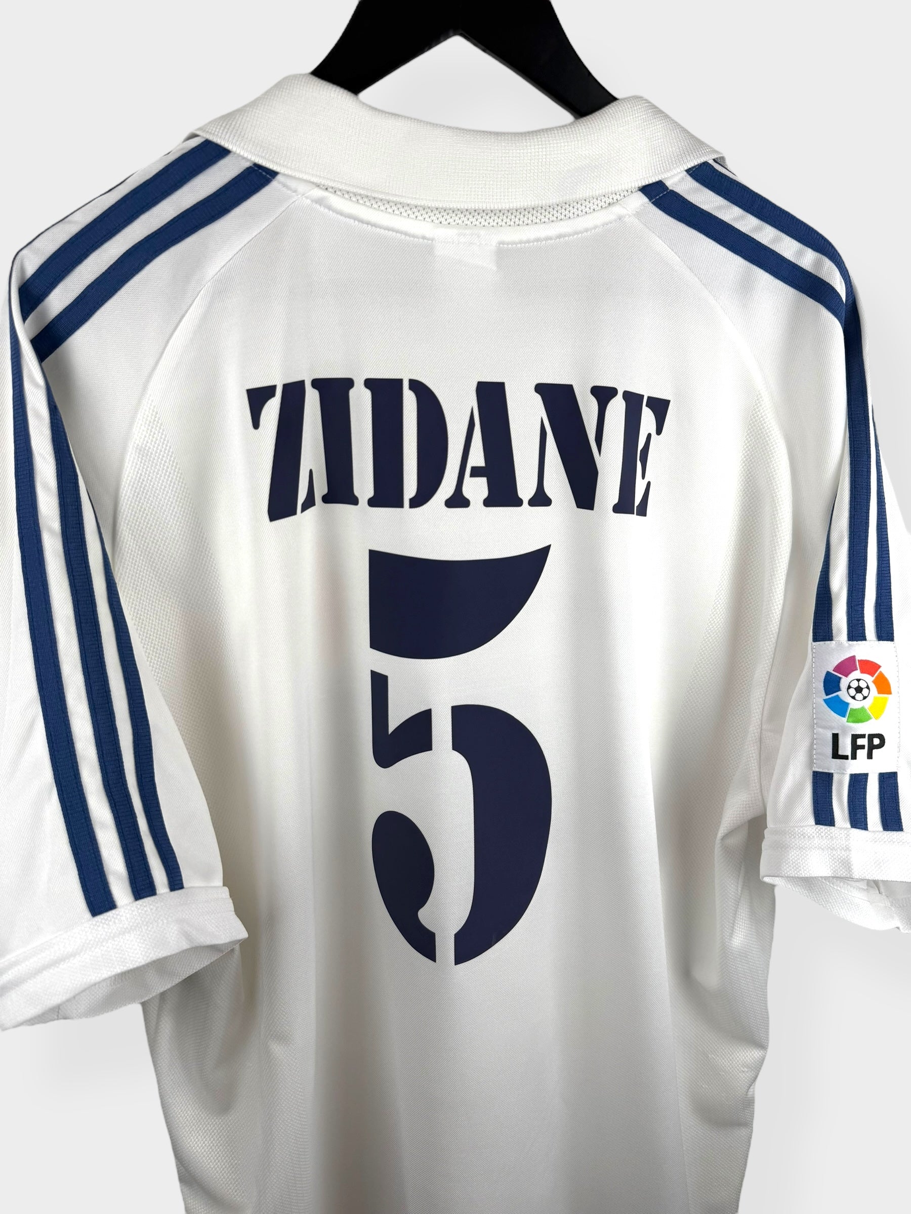 2001-02 REAL MADRID HOME SHIRT ZIDANE #5 L - Authentic Football Club