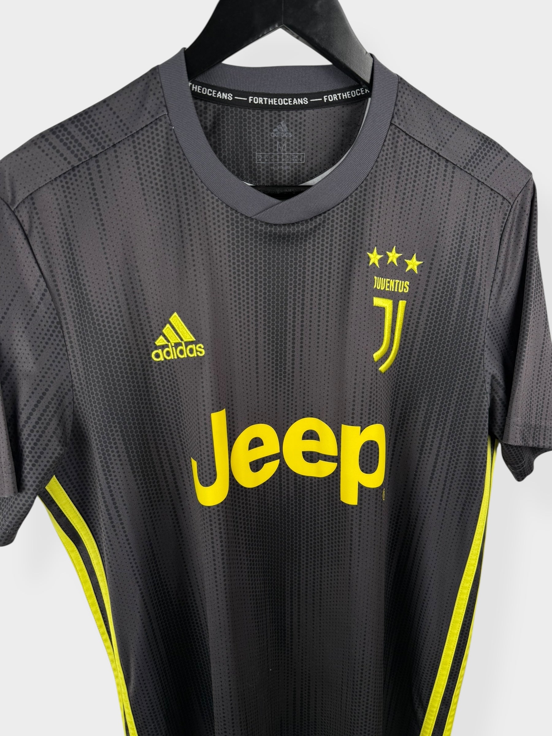 2018-19 JUVENTUS DRITTES TRIKOT M