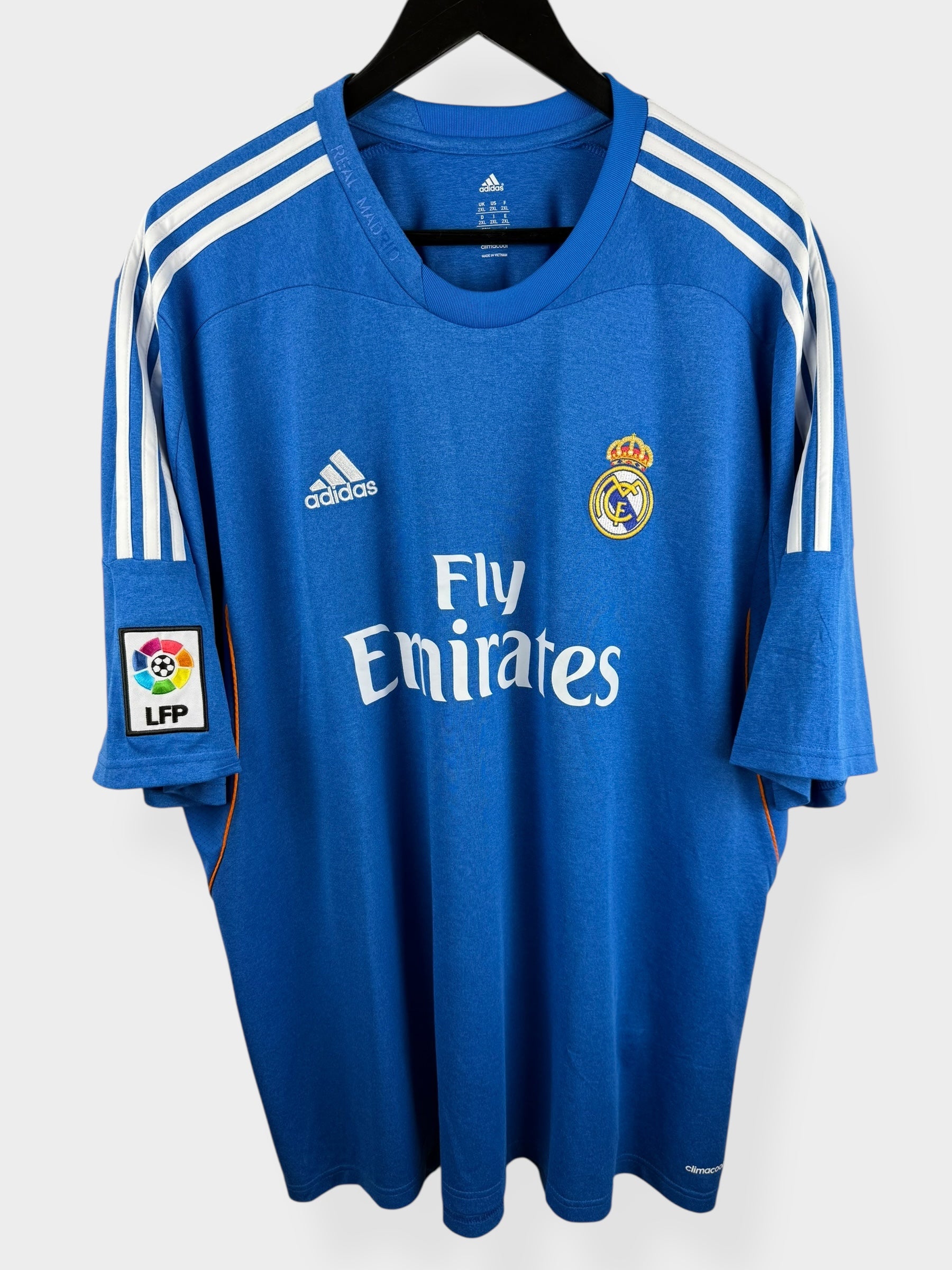 2013-14 REAL MADRID AWAY SHIRT RONALDO #7 XXL - Authentic Football Club