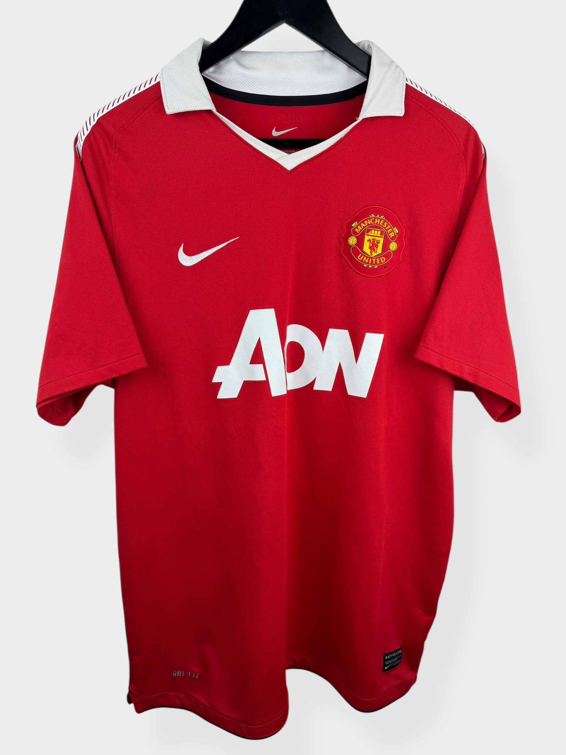 2010-11 MANCHESTER UNITED HOME SHIRT BERBATOV #9 L