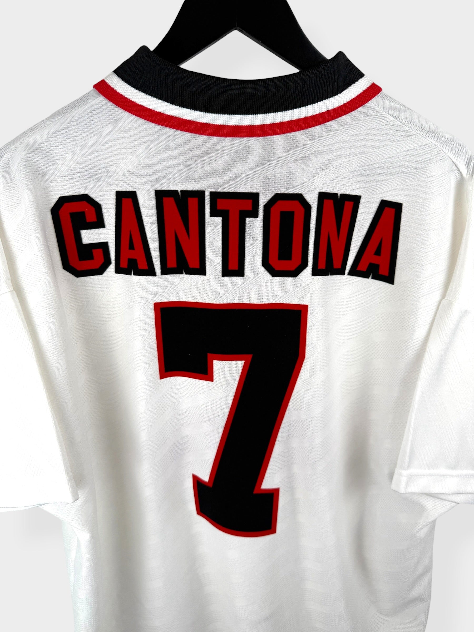 MAILLOT EXTÉRIEUR MANCHESTER UNITED 1996-97 CANTONA #7 XL