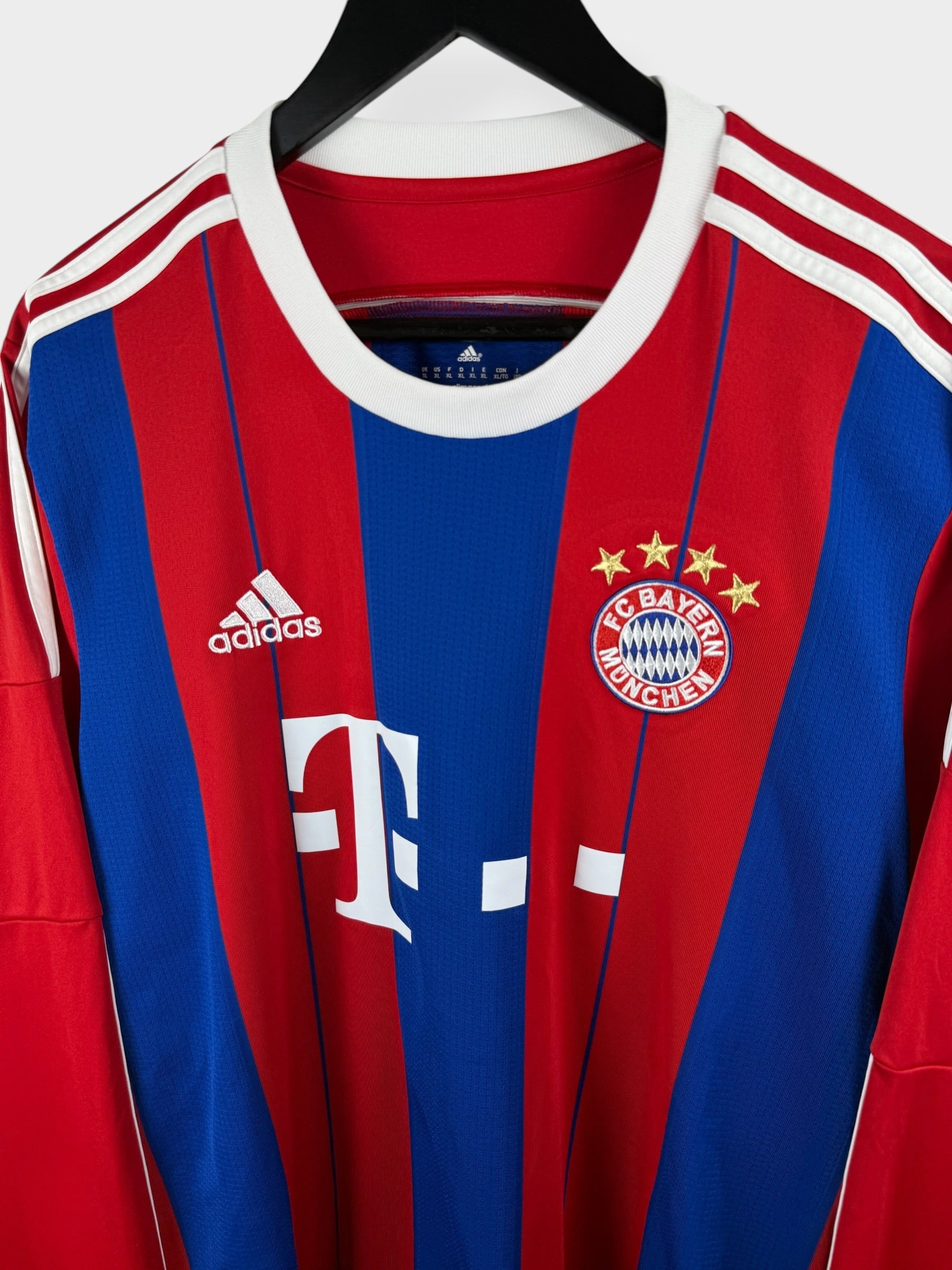 2014-15 BAYERN MUNICH HOME SHIRT LS ROBBEN #10 XL