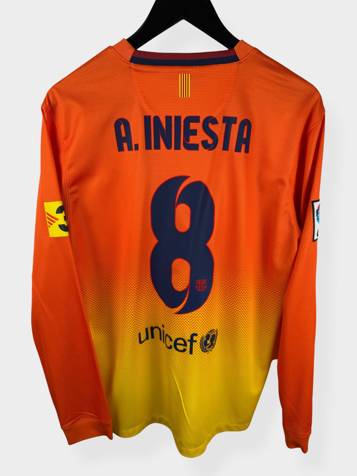 2012-13 BARCELONA AUSWÄRTSTRIKOT LS INIESTA #8 M