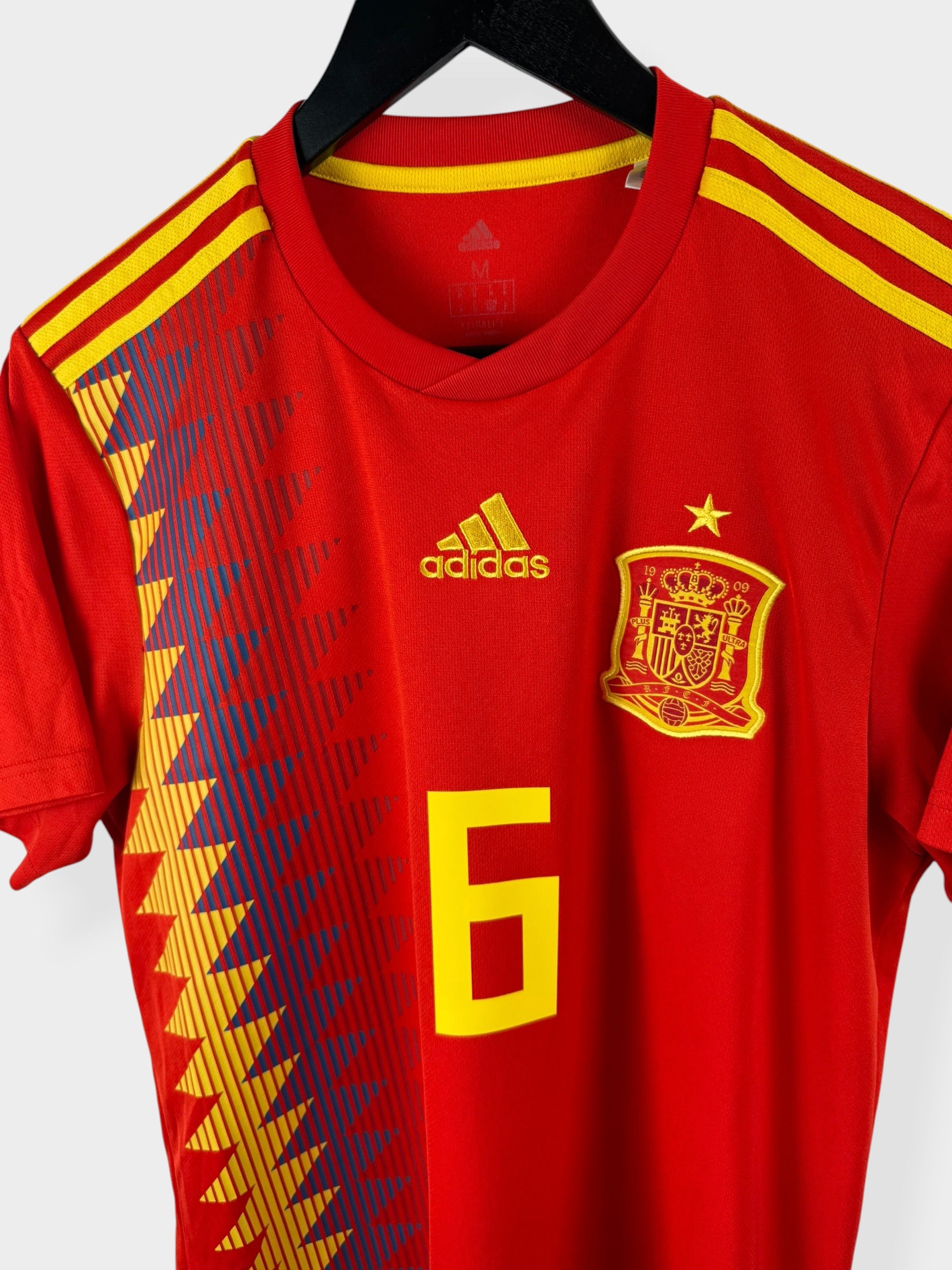 2018-19 SPAIN HOME SHIRT INIESTA #6 M