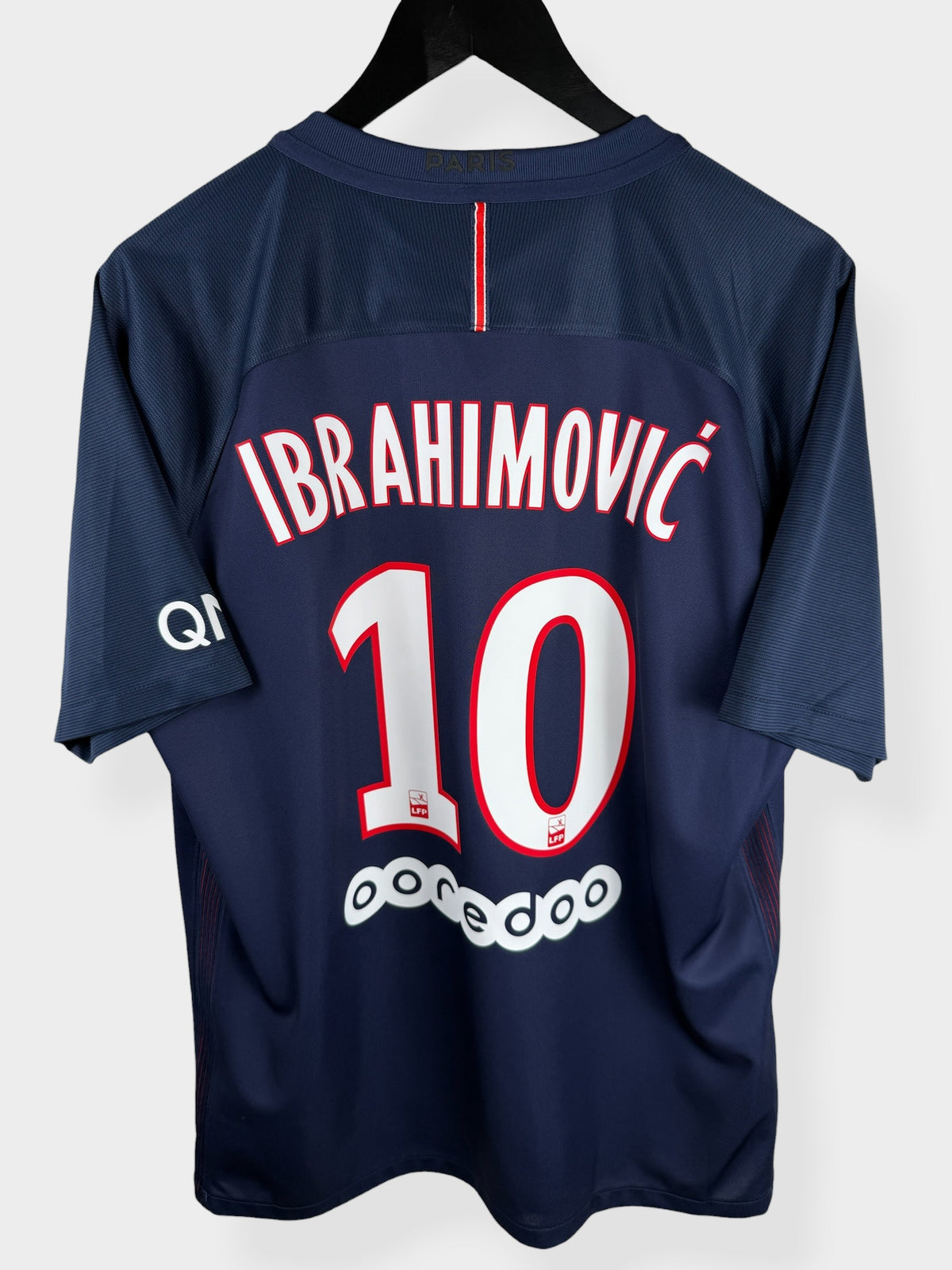 2016-17 PARIS SAINT-GERMAIN HOME SHIRT IBRAHIMOVIC #10 L
