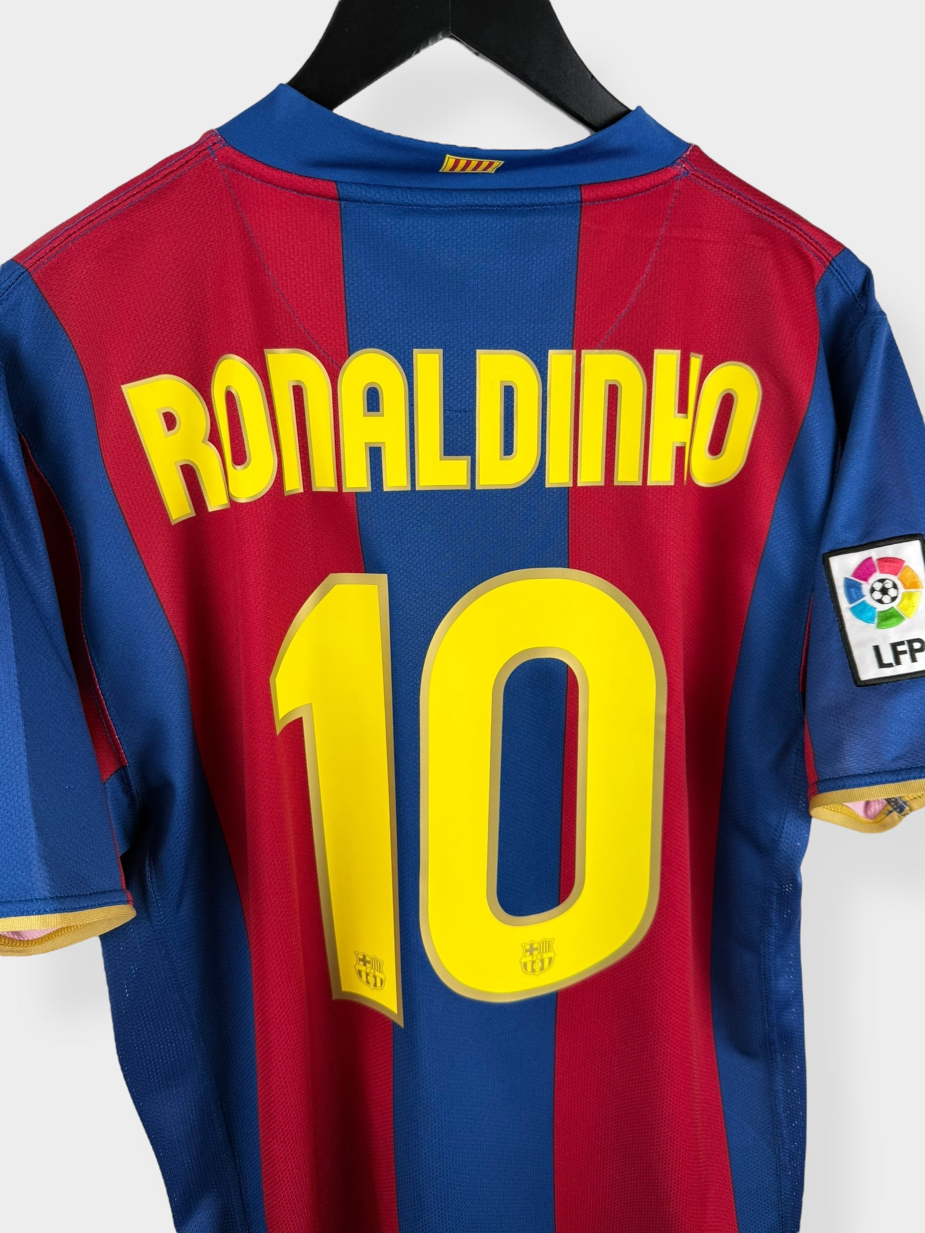 2007-08 BARCELONA HOME SHIRT RONALDINHO #10 L - Authentic Football Club