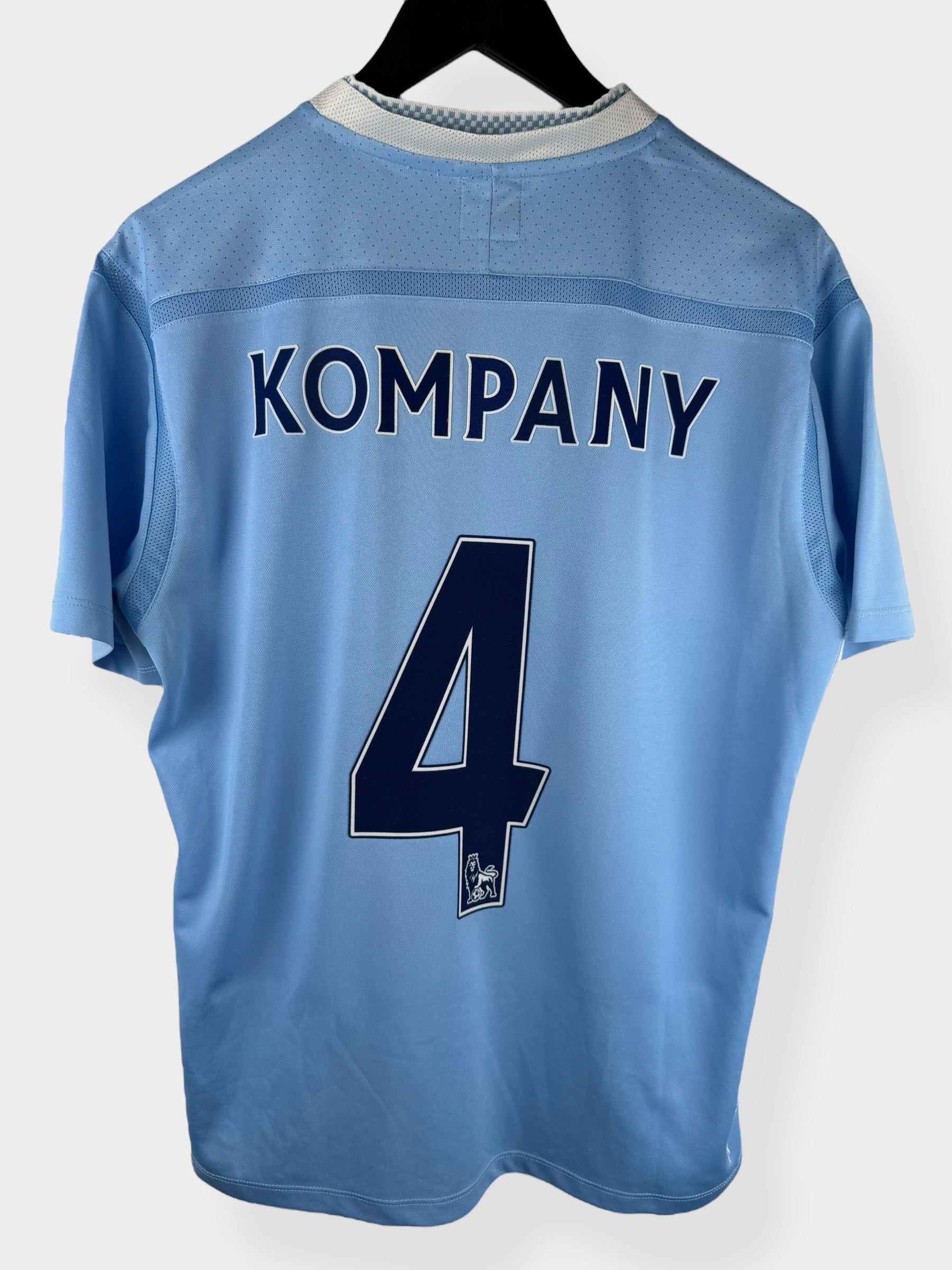 2011-12 MANCHESTER CITY HOME SHIRT KOMPANY #4 XL