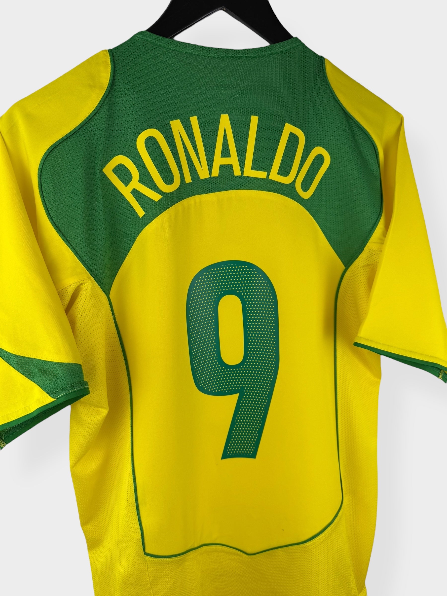 2004-06 BRAZIL HOME SHIRT RONALDO #9 M