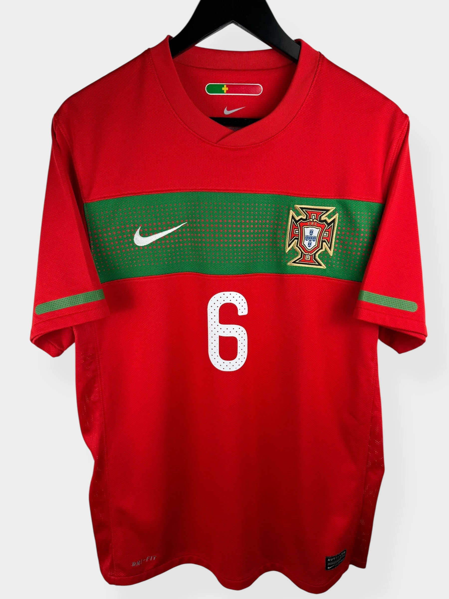 2010-11 PORTUGAL HOME SHIRT CARVALHO #6 M