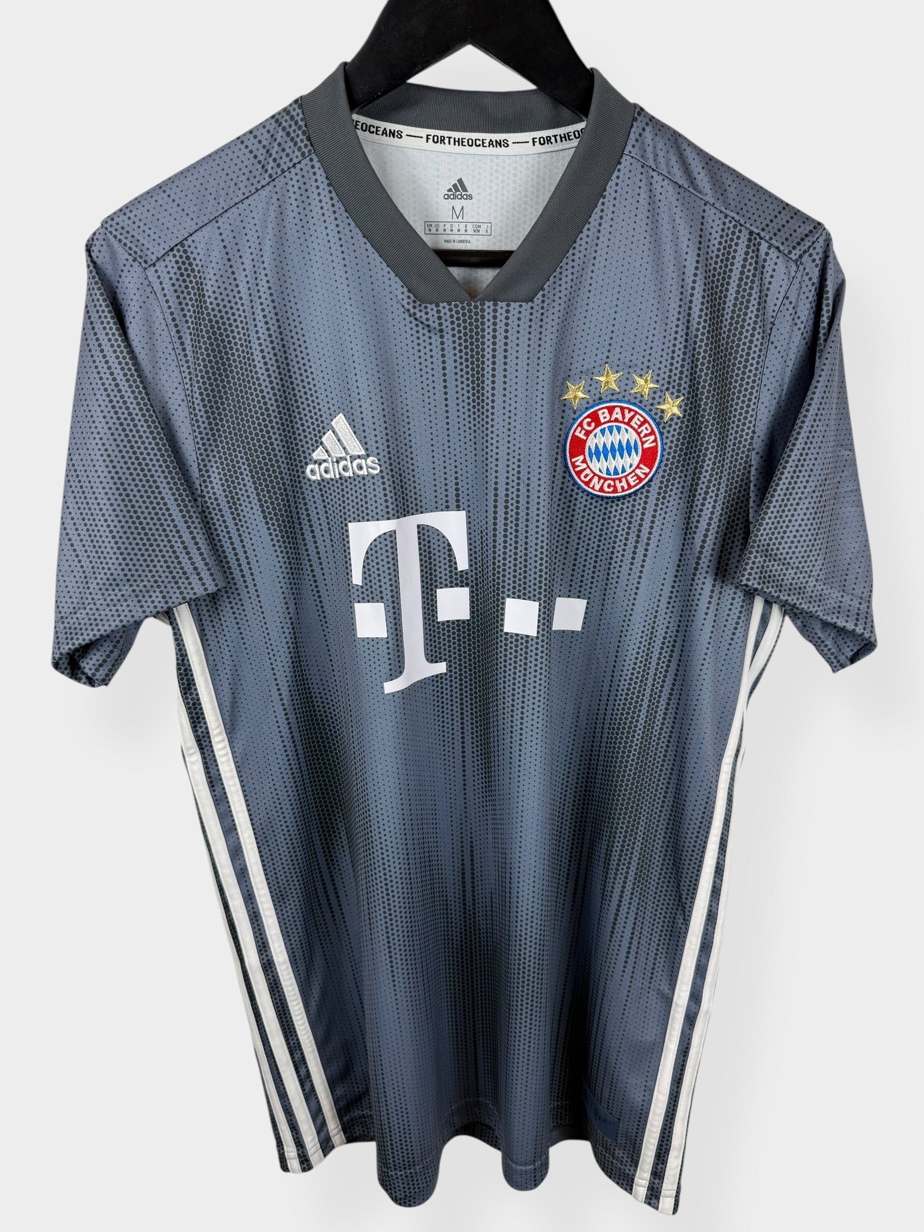 2018-19 BAYERN MUNICH THIRD SHIRT JAMES #11 M - Authentic Football Club