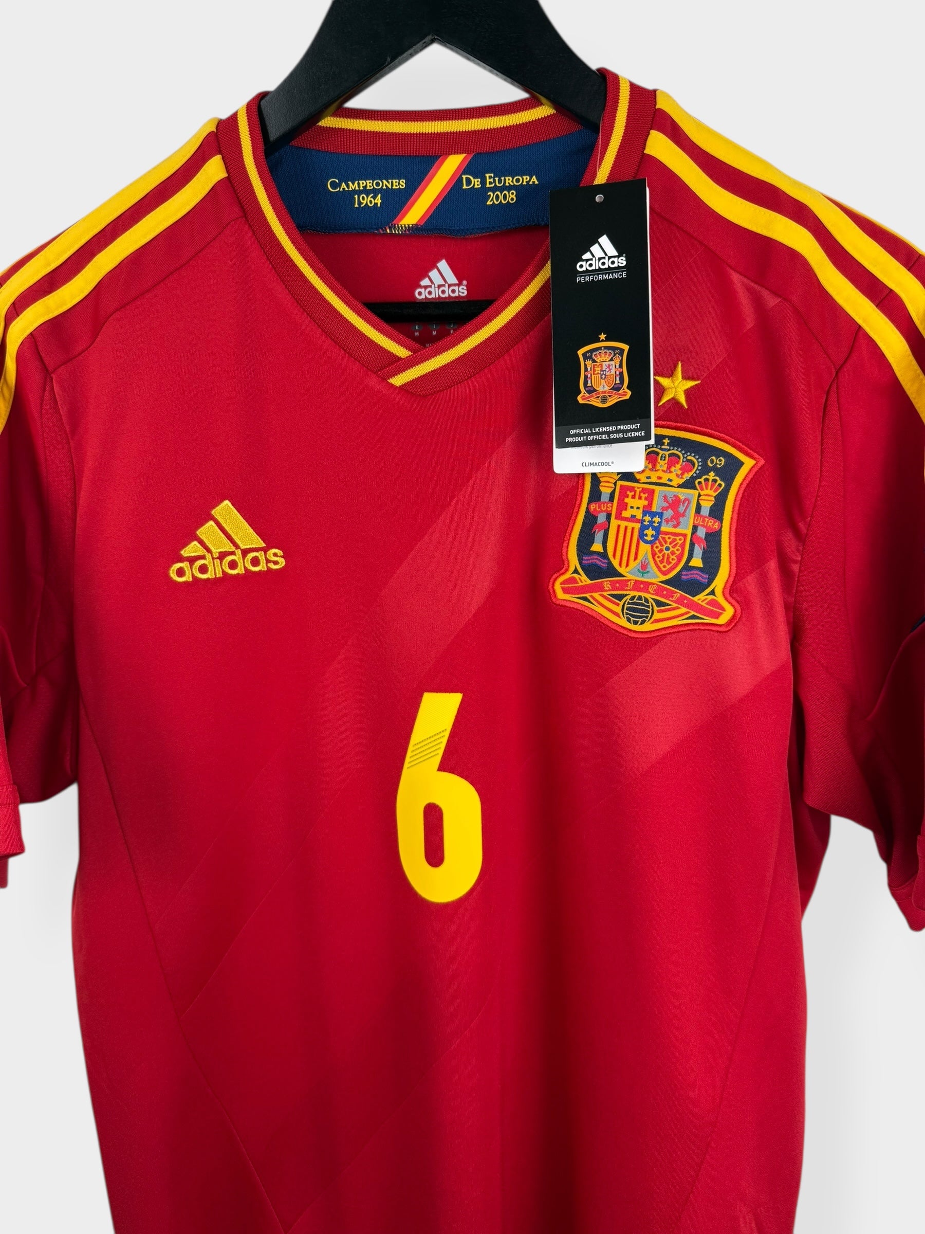 2011-12 SPAIN HOME SHIRT INIESTA #6 M