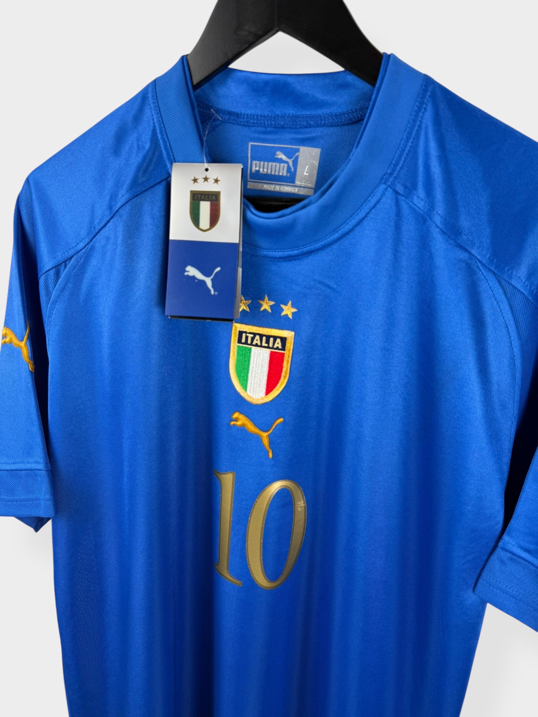 2004-06 ITALY AWAY SHIRT BAGGIO #10 L - Authentic Football Club