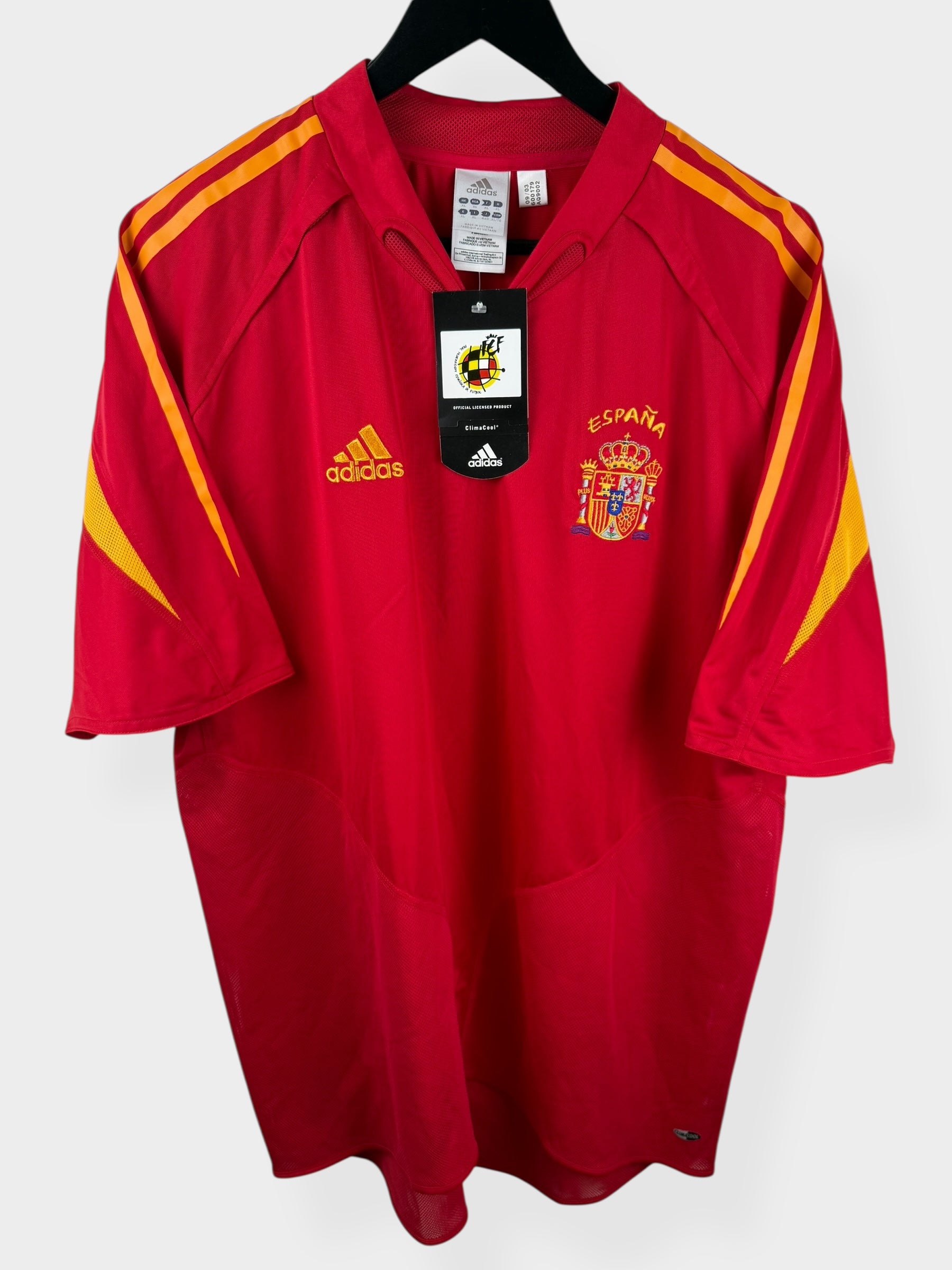 2004-06 SPAIN HOME SHIRT XL - Authentic Football Club
