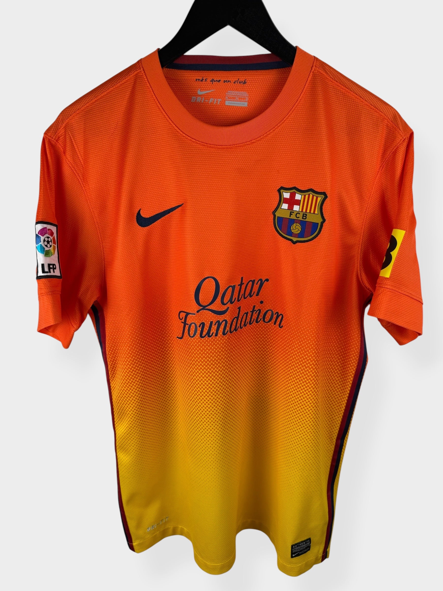 MAILLOT EXTÉRIEUR DE BARCELONE 2012-13 XAVI #6 M