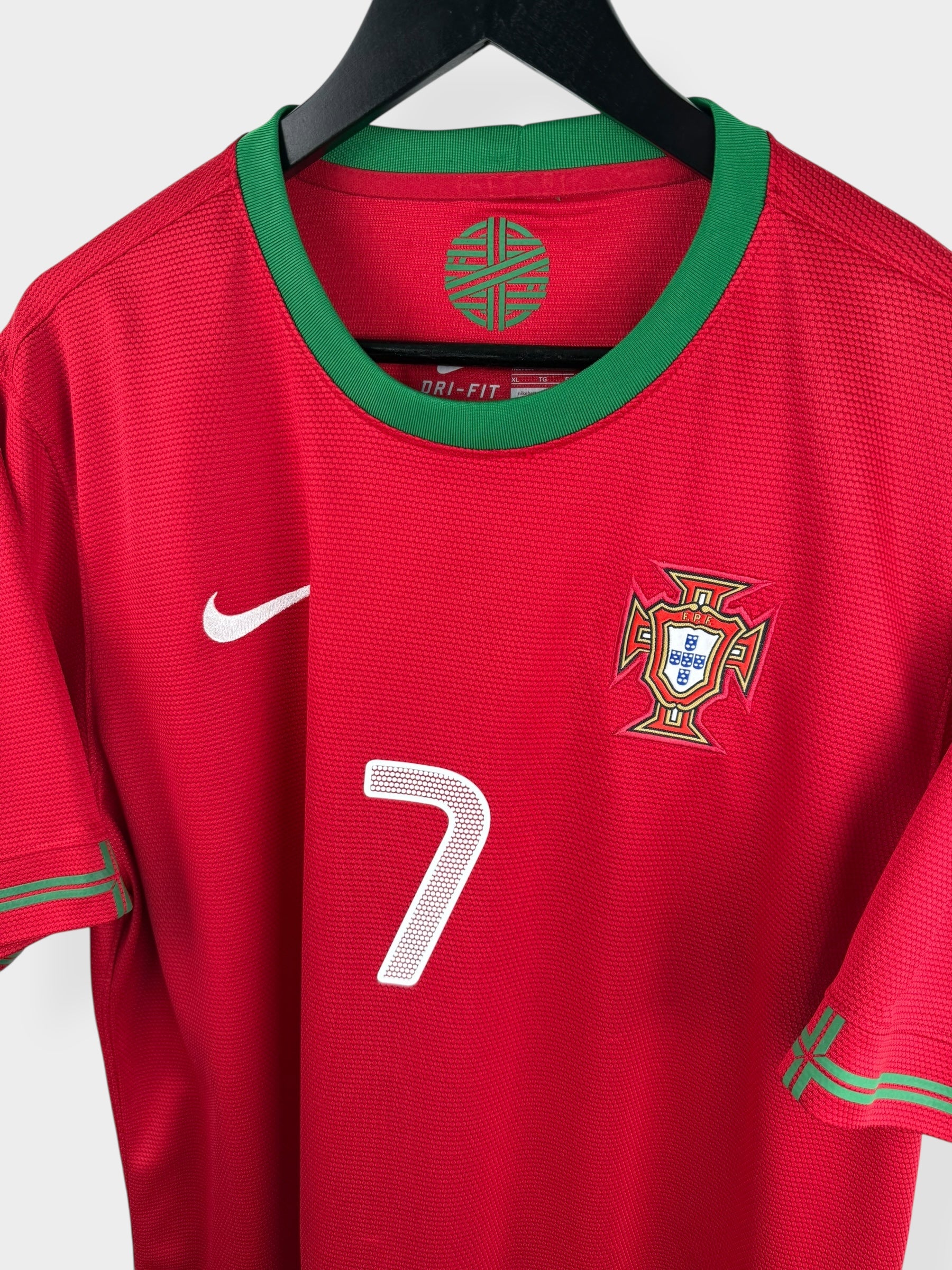2012-13 PORTUGAL HOME SHIRT RONALDO #7 XL - Authentic Football Club