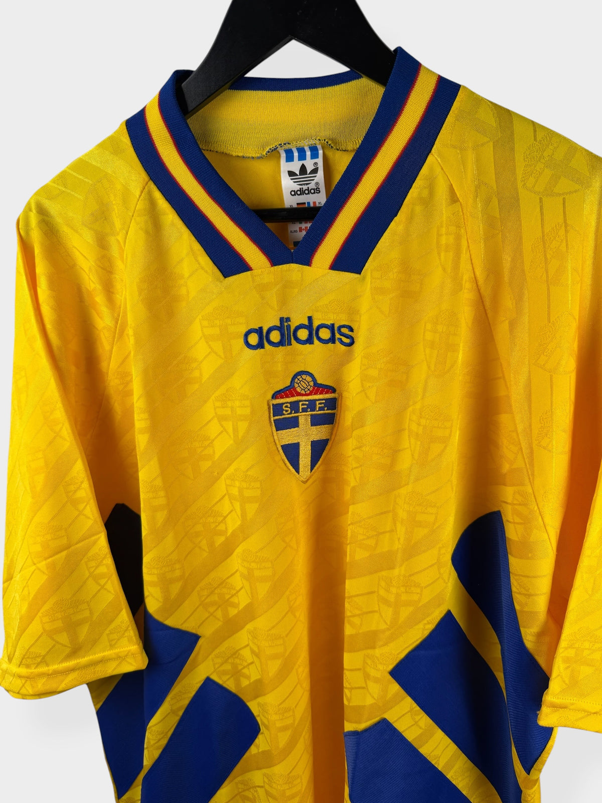 1994-96 SWEDEN HOME SHIRT XL