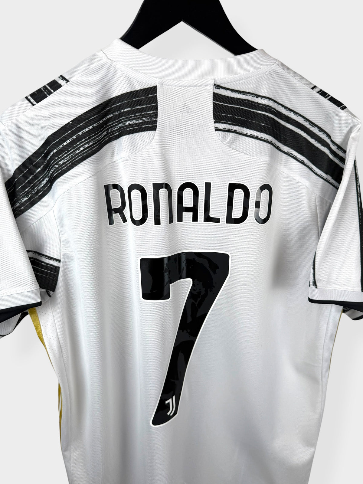 THUISSHIRT JUVENTUS 2020-21 RONALDO #7 L