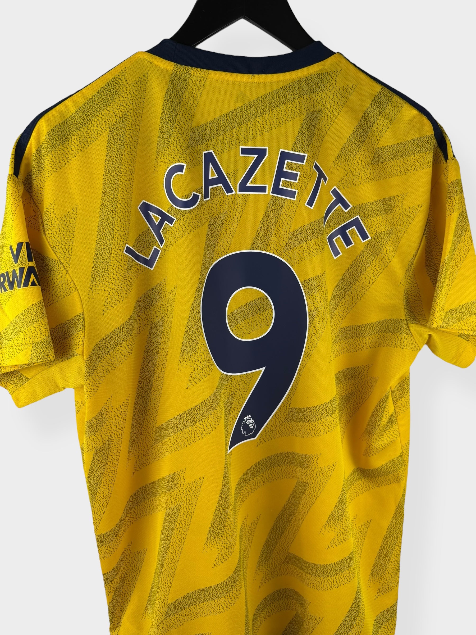 2019-20 ARSENAL AWAY SHIRT LACAZETTE #9 L