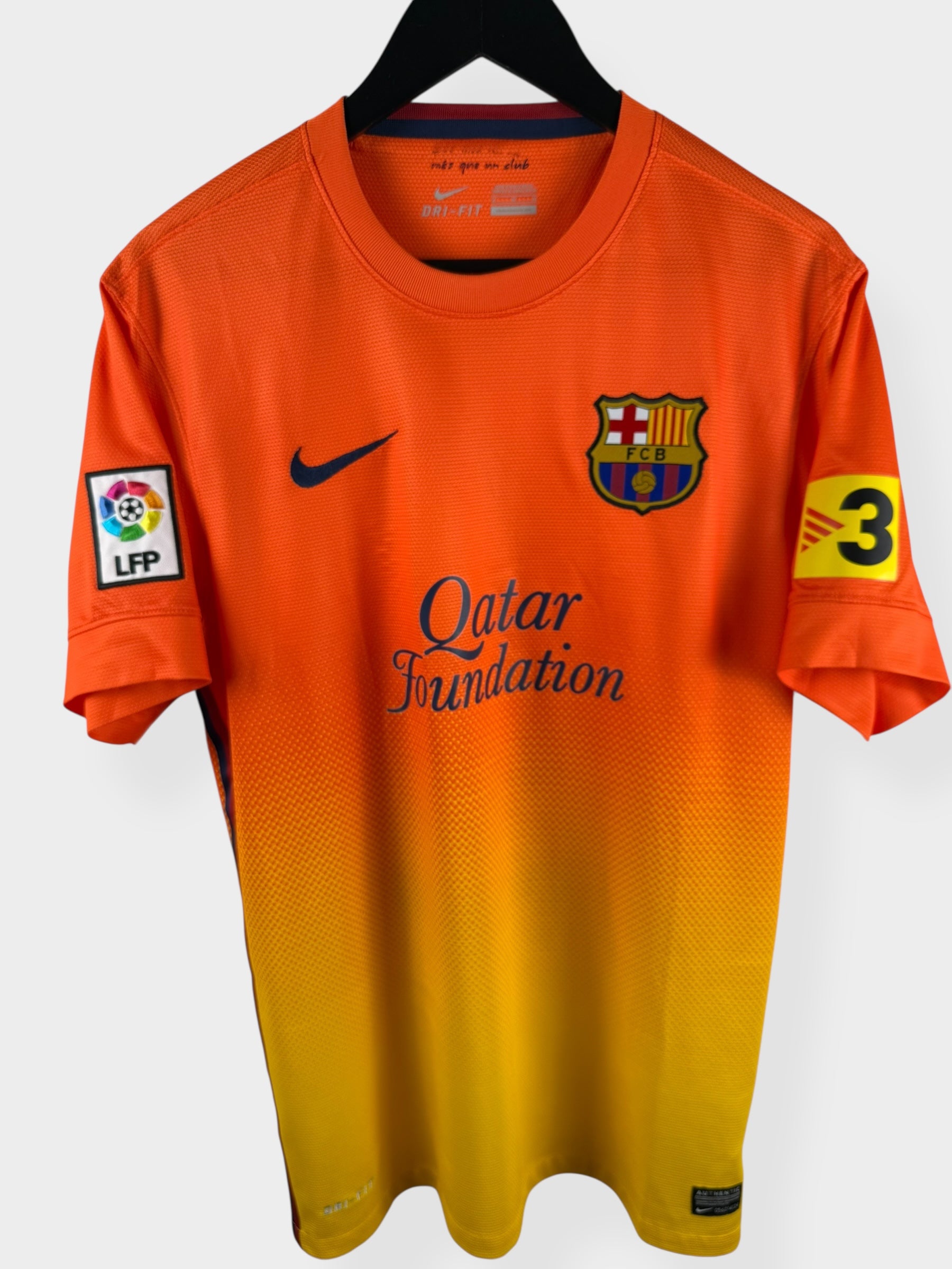 2012-13 BARCELONA AWAY SHIRT XAVI #6 M