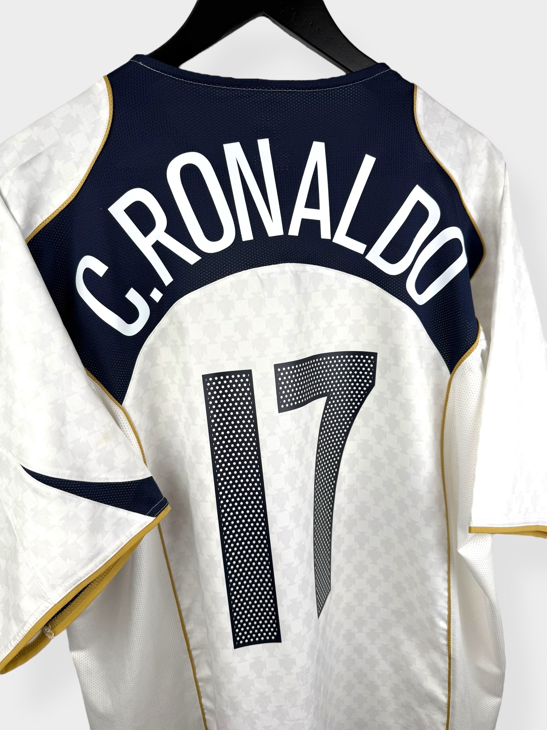 2004-06 PORTUGAL AWAY SHIRT RONALDO #17 XL