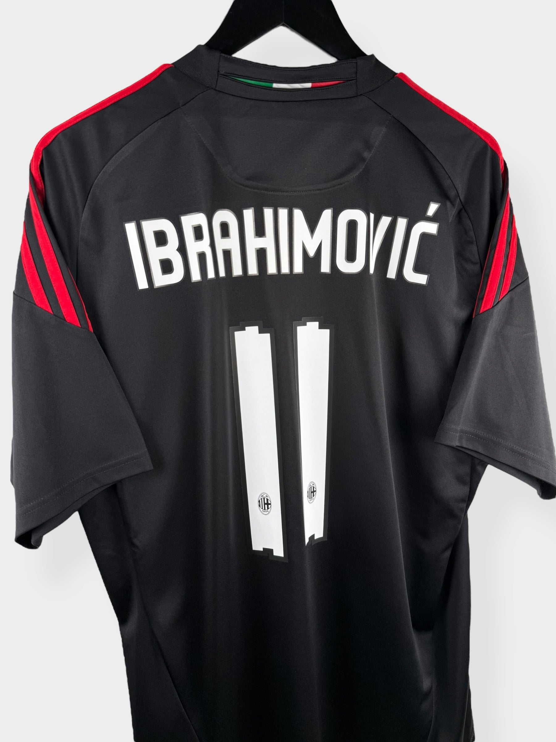 2010-11 AC MILAN THIRD SHIRT IBRAHIMOVIC #11 L