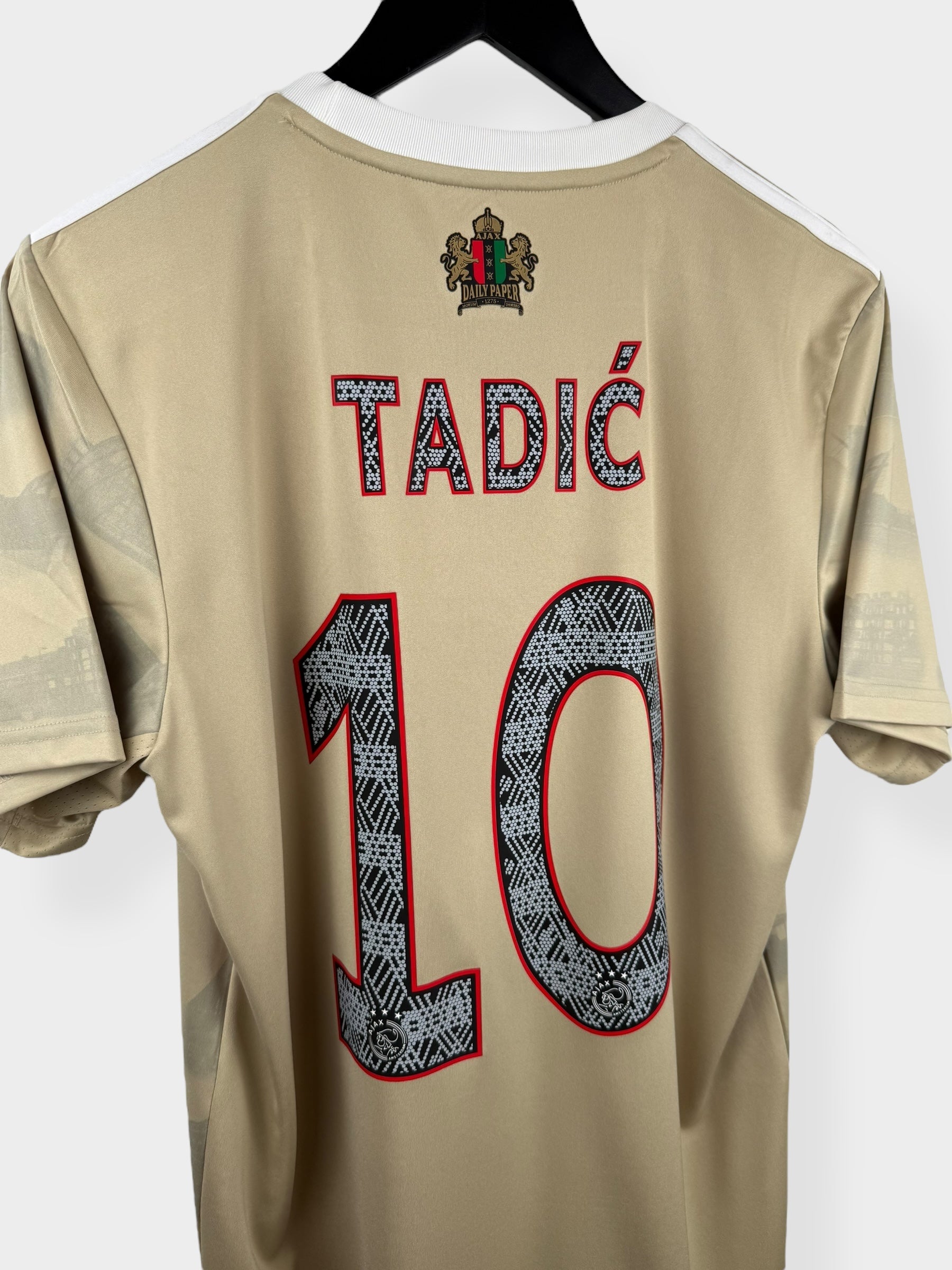 2022-23 AJAX DRITTES TRIKOT TADIC #10 M
