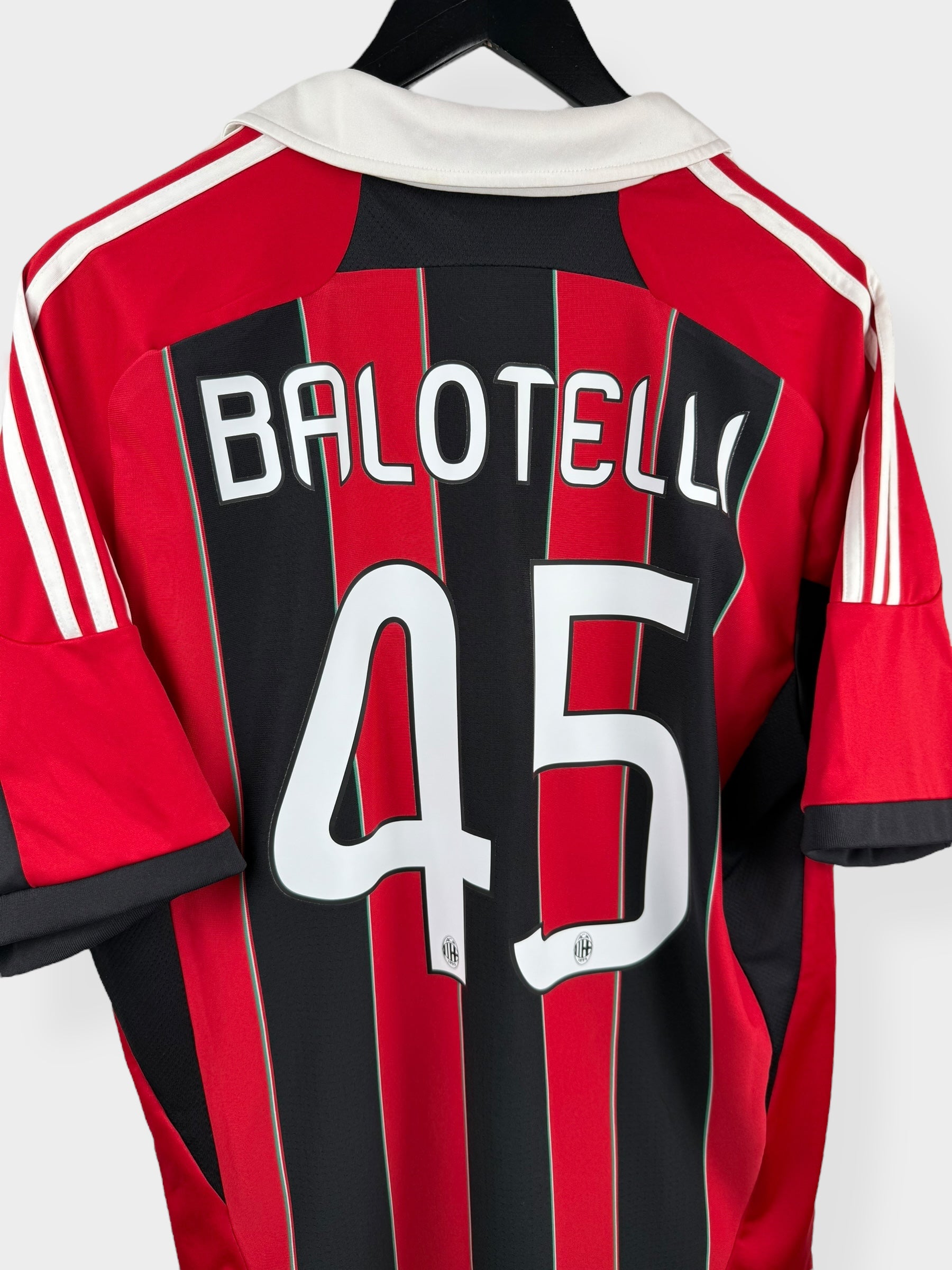 2012-13 AC MILAN HOME SHIRT BALOTELLI #45 XL