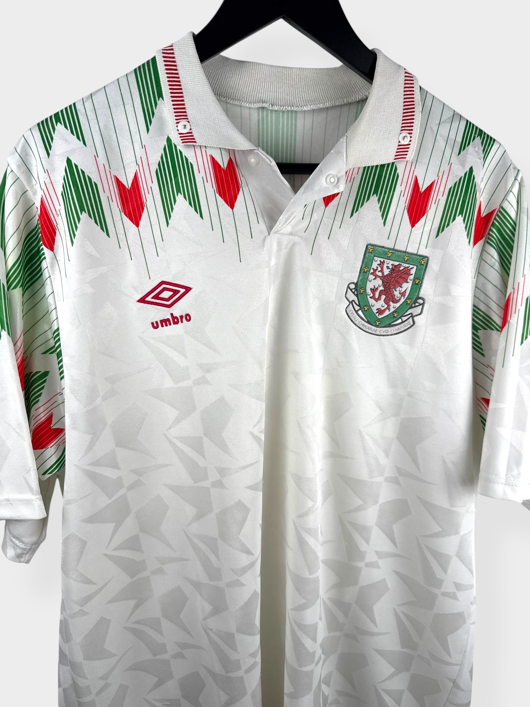 1990-92 WALES AWAY SHIRT XL - Authentic Football Club