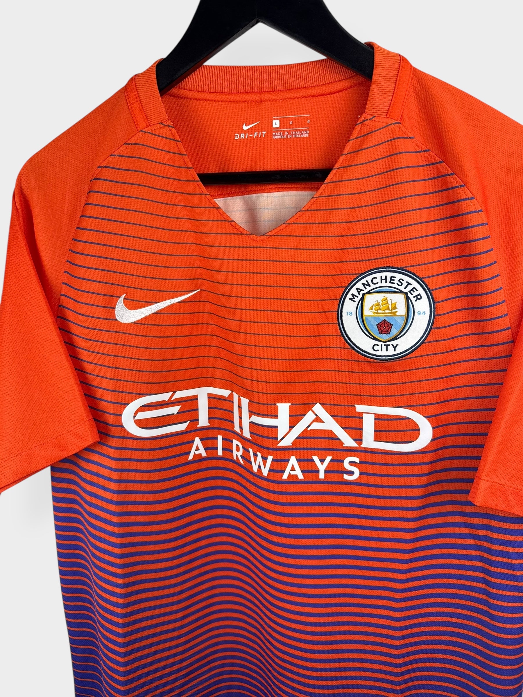 2016-17 MANCHESTER CITY THIRD SHIRT L - Authentic Football Club