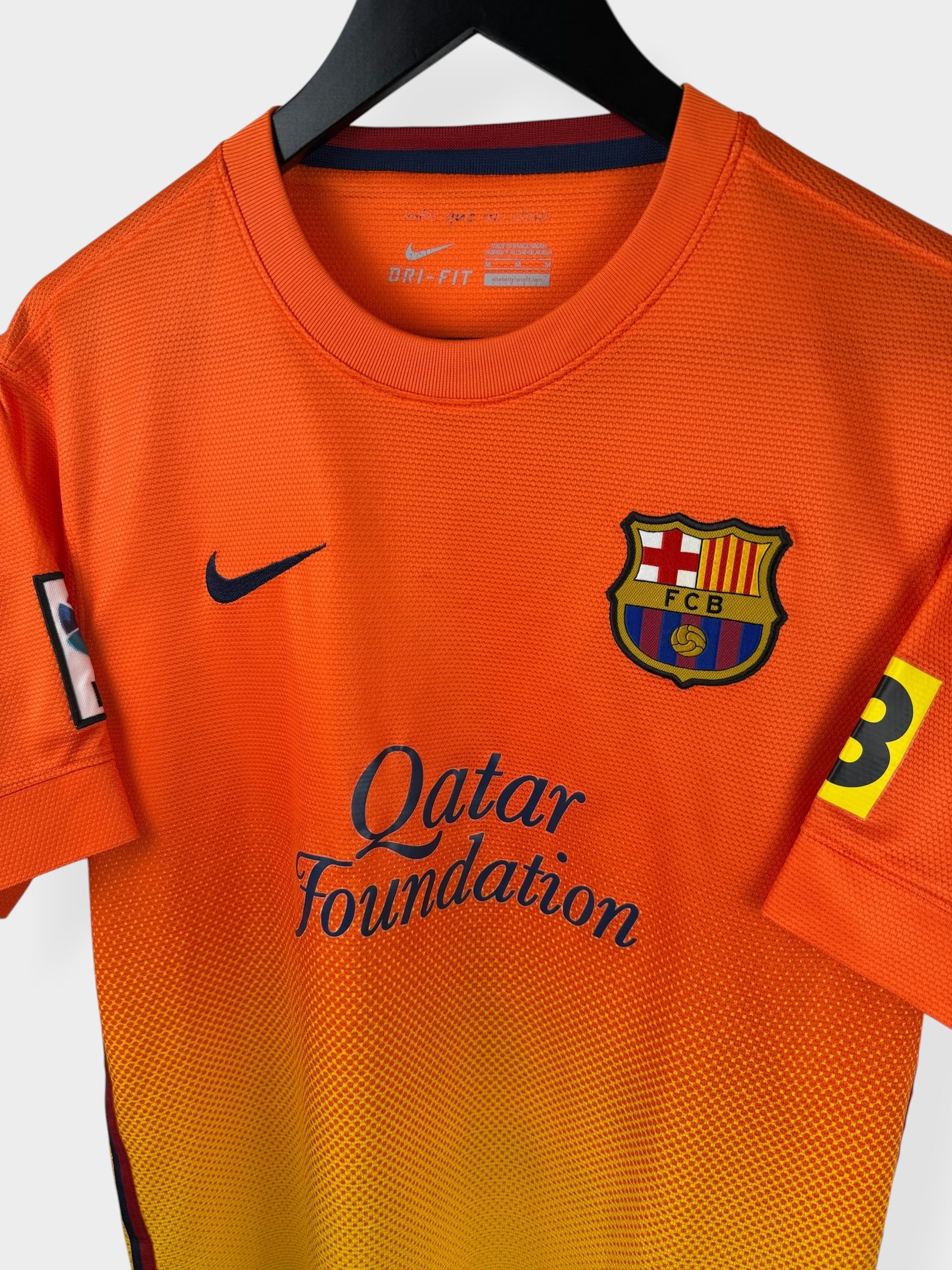 2012-13 BARCELONA AWAY SHIRT MESSI #10 M