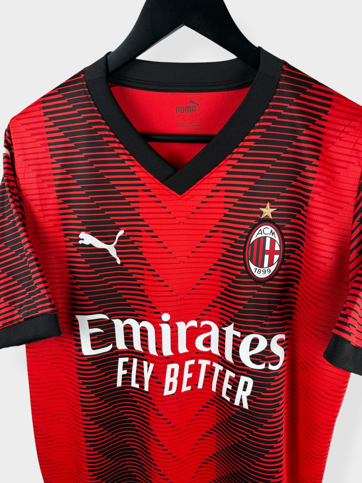 2023-24 AC MILAN HOME SHIRT M