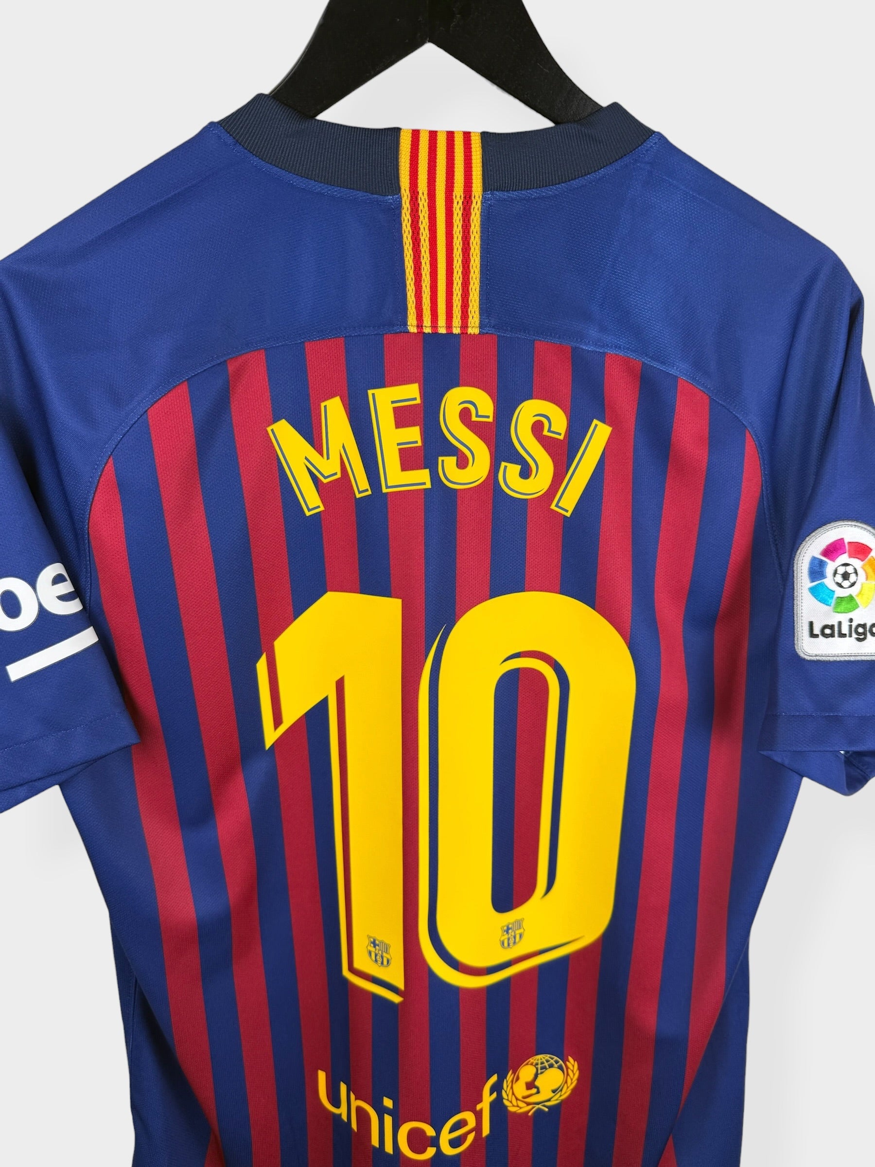 2018-19 BARCELONA HOME SHIRT MESSI #10 M