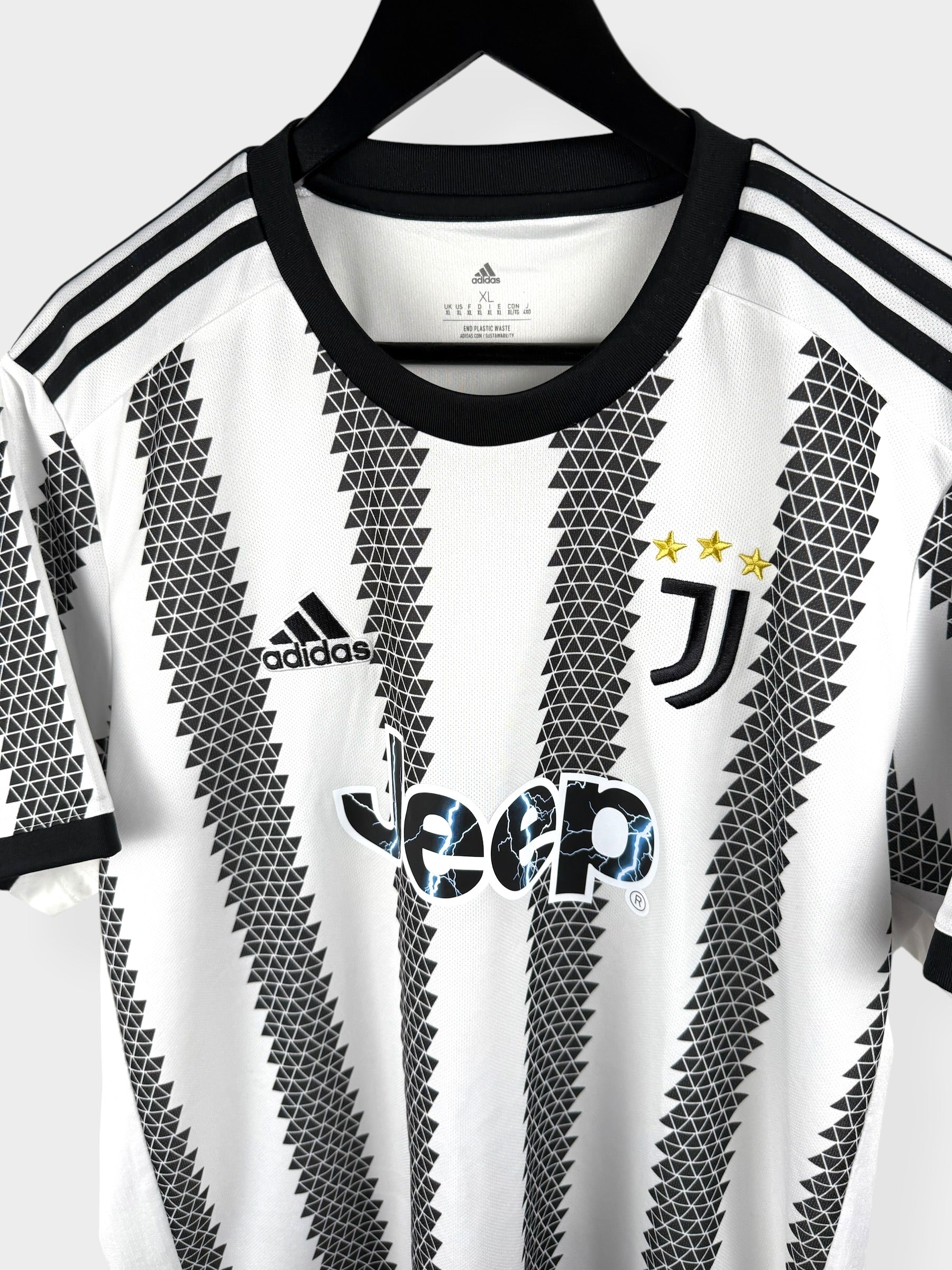 2022-23 JUVENTUS HOME SHIRT XL
