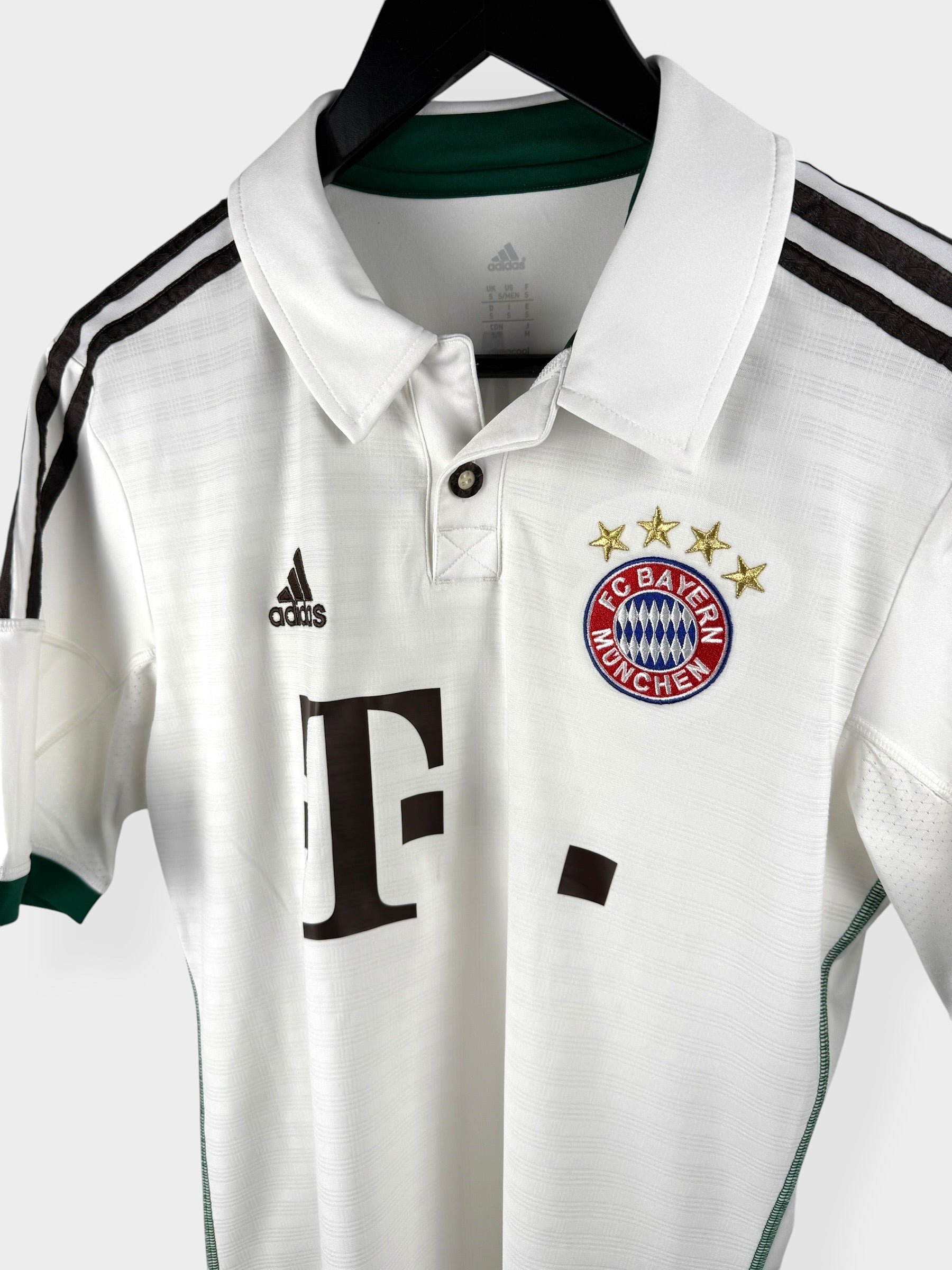 2013-14 BAYERN MUNICH UITSHIRT S