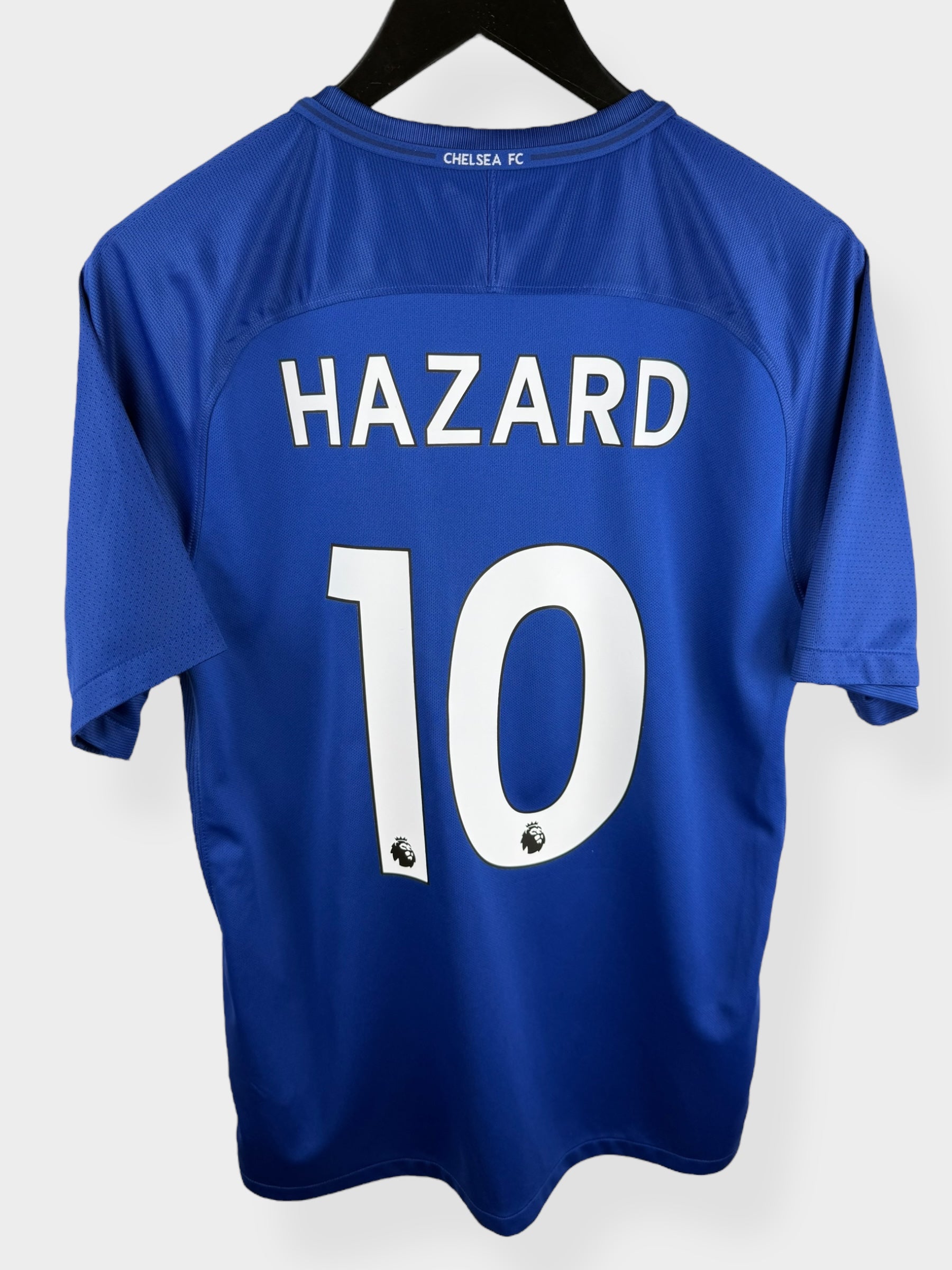 2017-18 CHELSEA HOME SHIRT HAZARD #10 M - Authentic Football Club