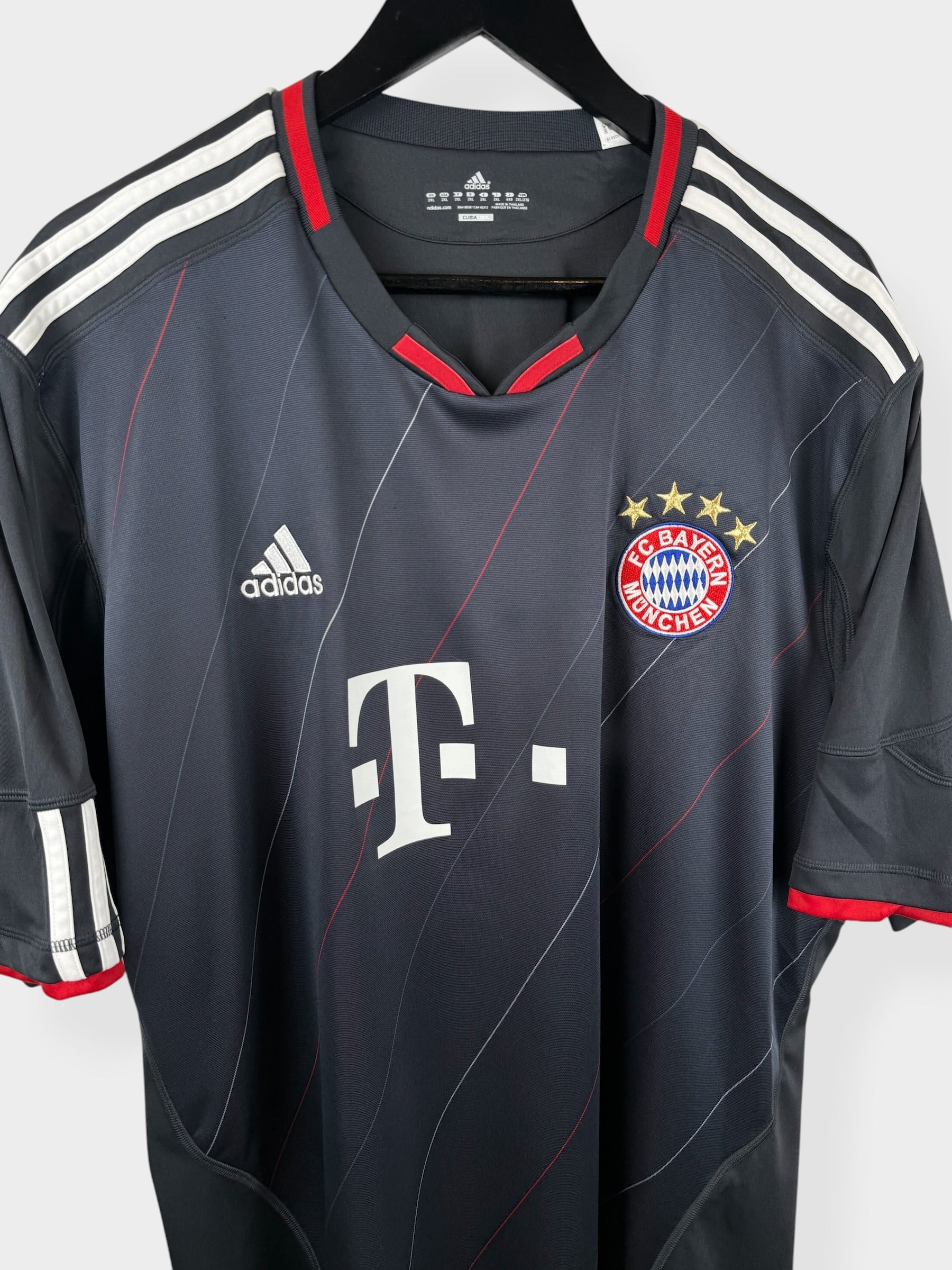 2010-11 BAYERN MÜNCHEN DRITTES TRIKOT XXL