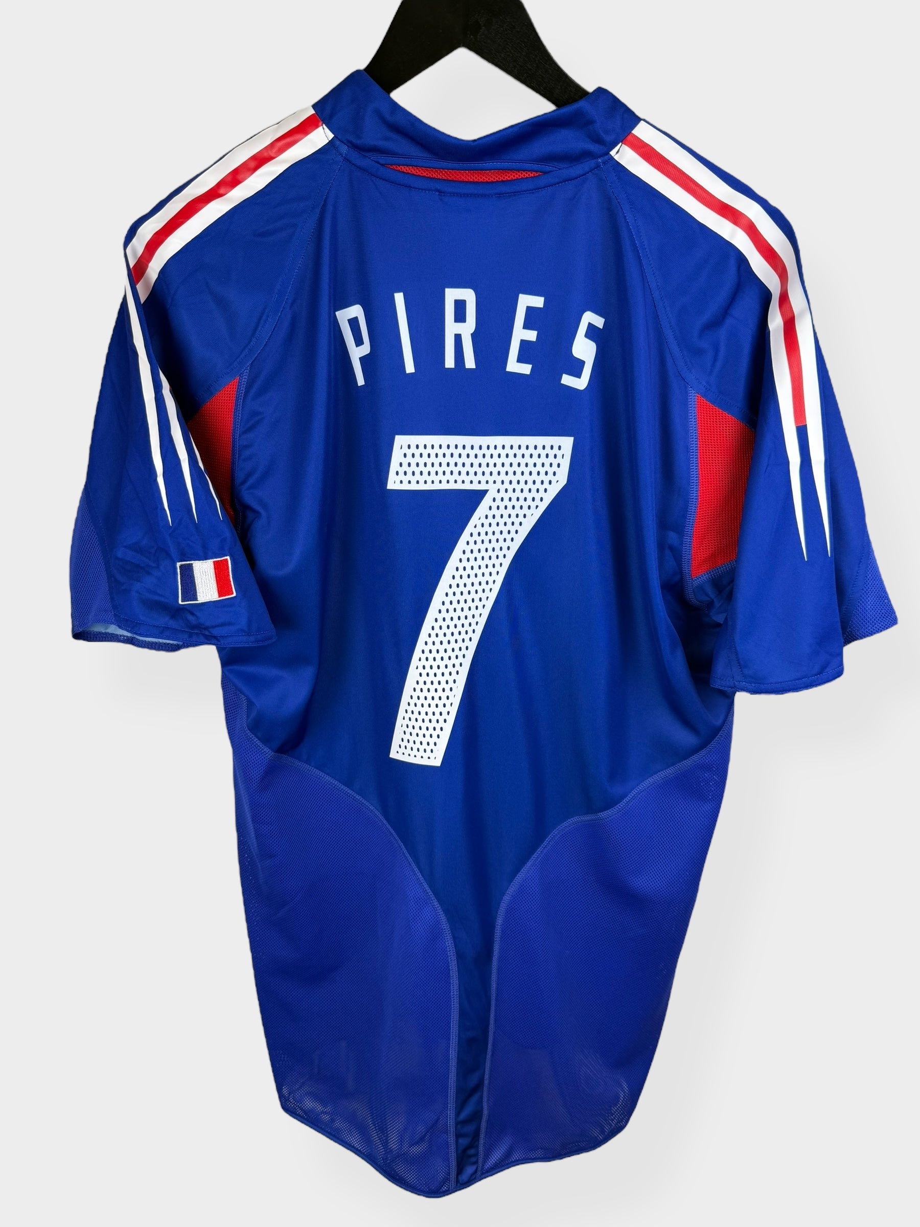 2004-06 FRANCE HOME SHIRT PIRES #7 M