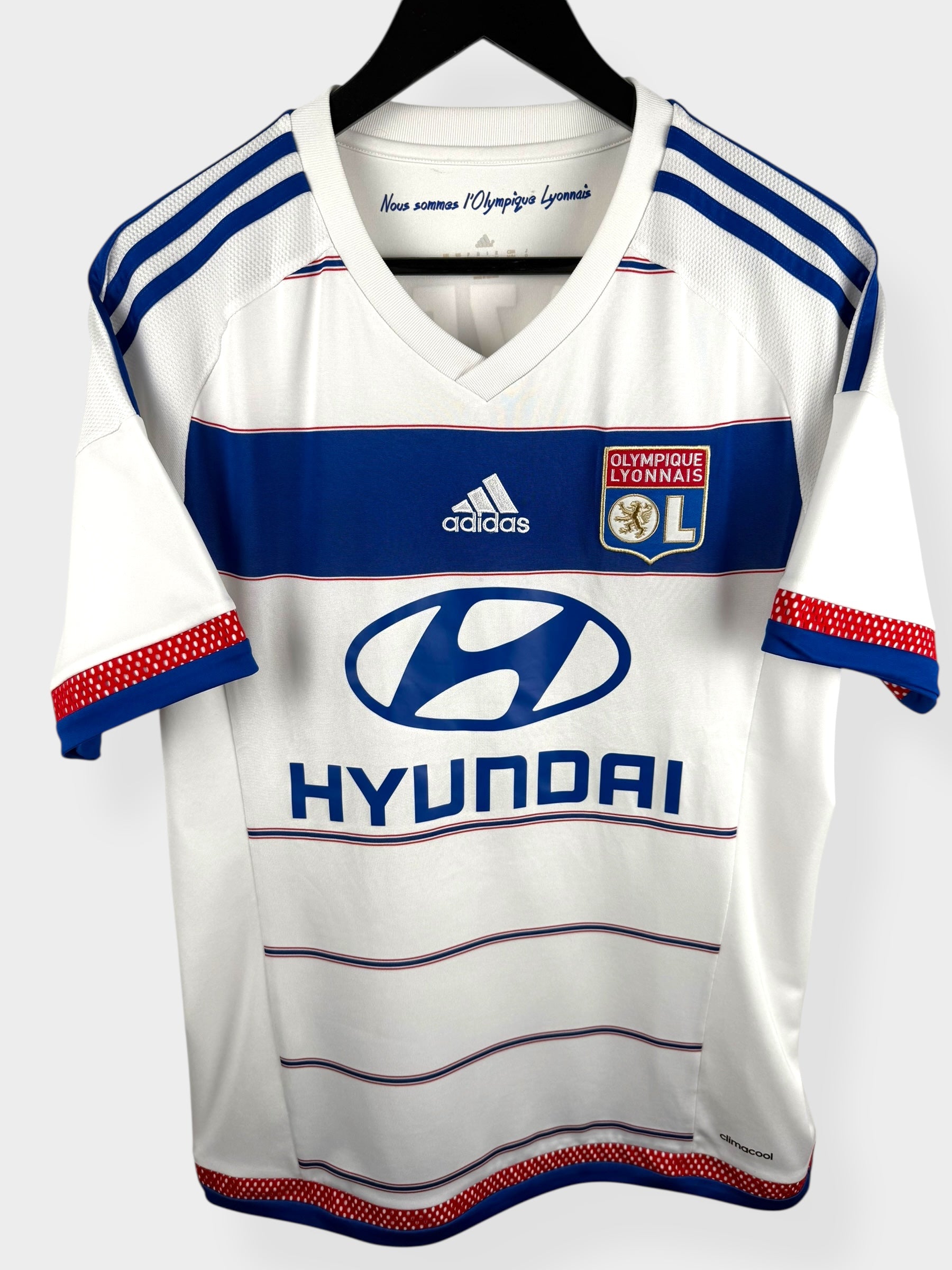 2015-16 OLYMPIQUE LYONNAIS HOME SHIRT LACAZETTE #10 M - Authentic Football Club